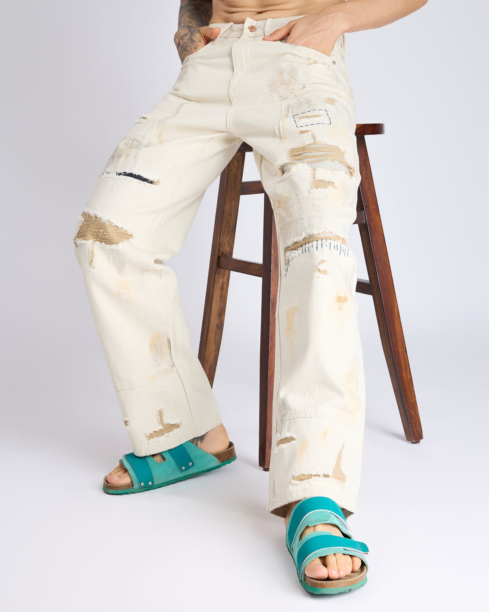 STRAIGHT-LEG JEANS WITH PATCHWORK DETAIL