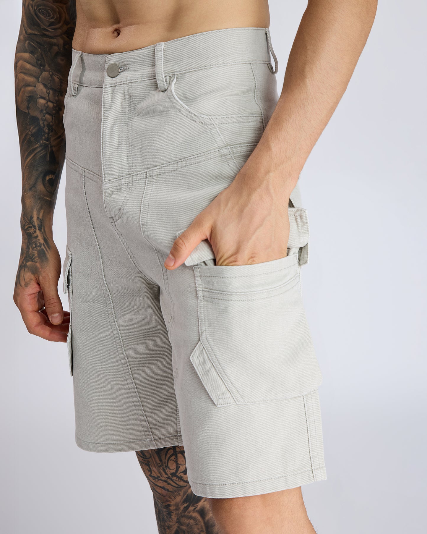 WASHED GREY CARGO SHORTS