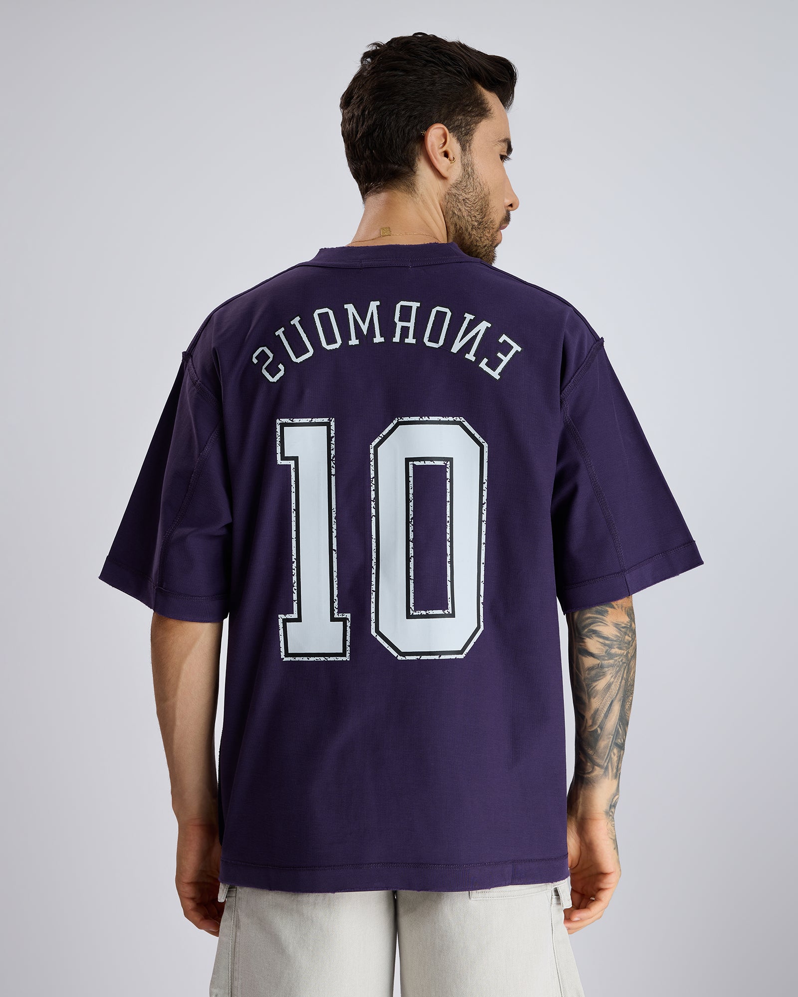 VARSITY GRAPHIC T-SHIRT