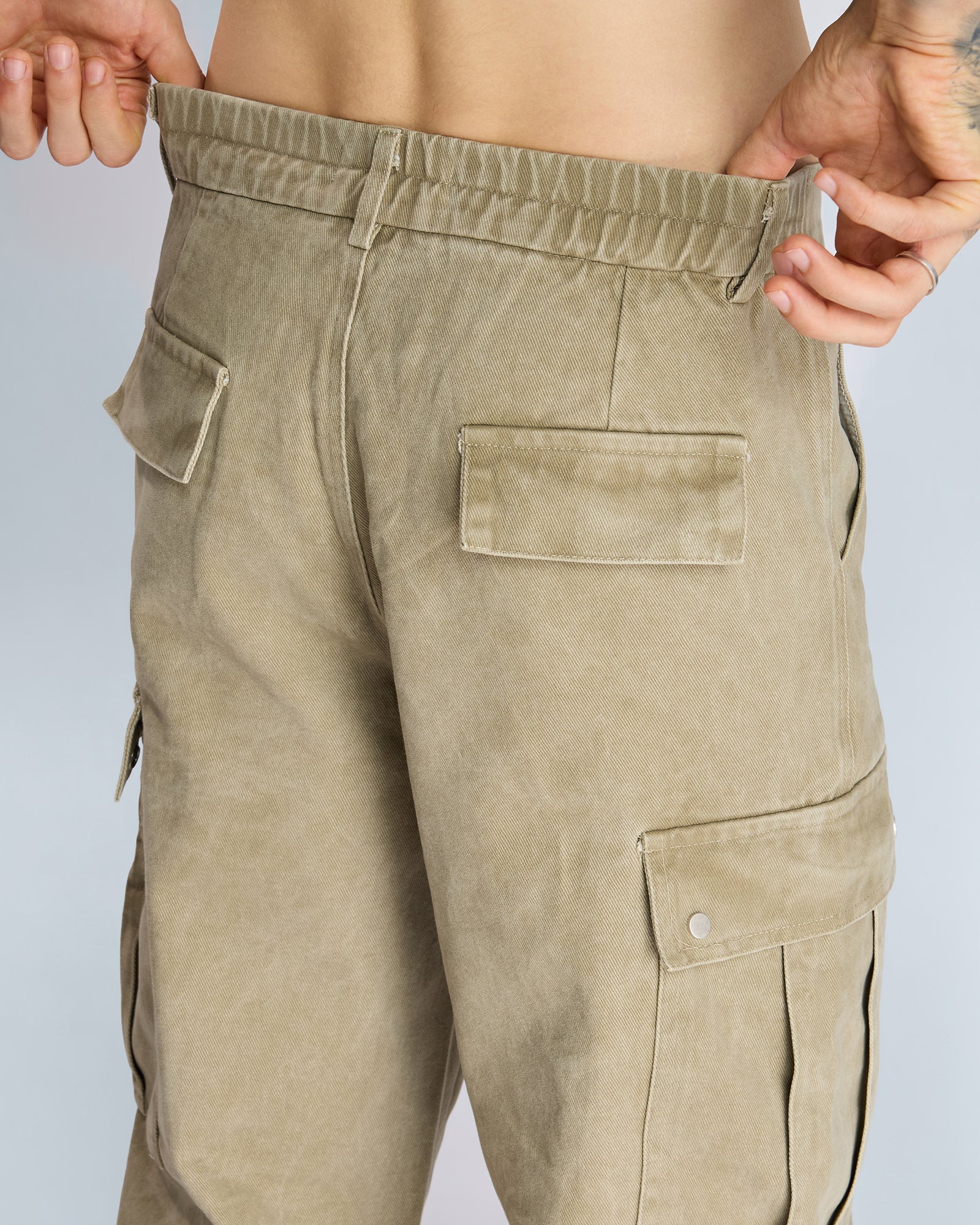 STRAIGHT-FIT CARGO PANTS