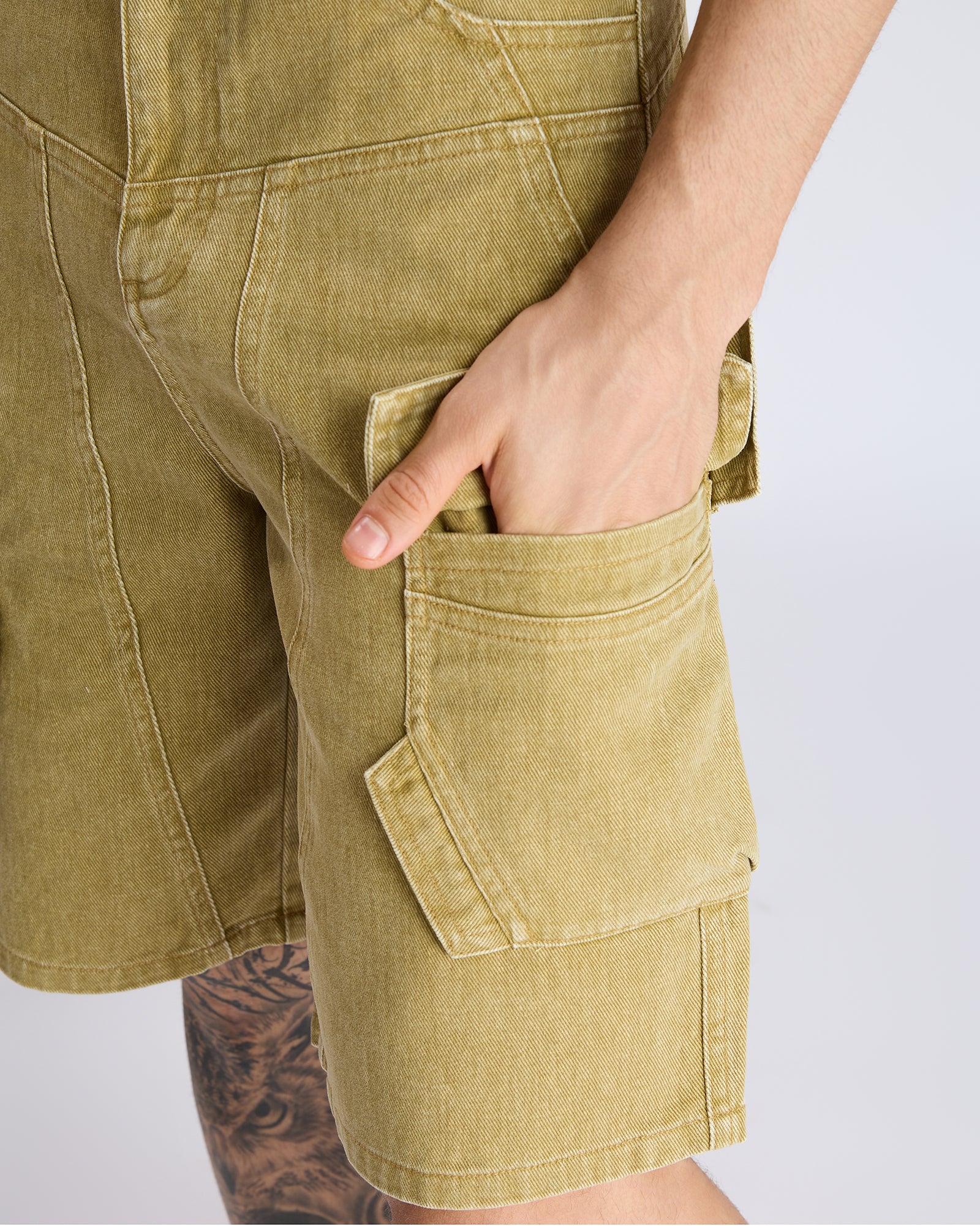 UTILITY CARGO SHORTS