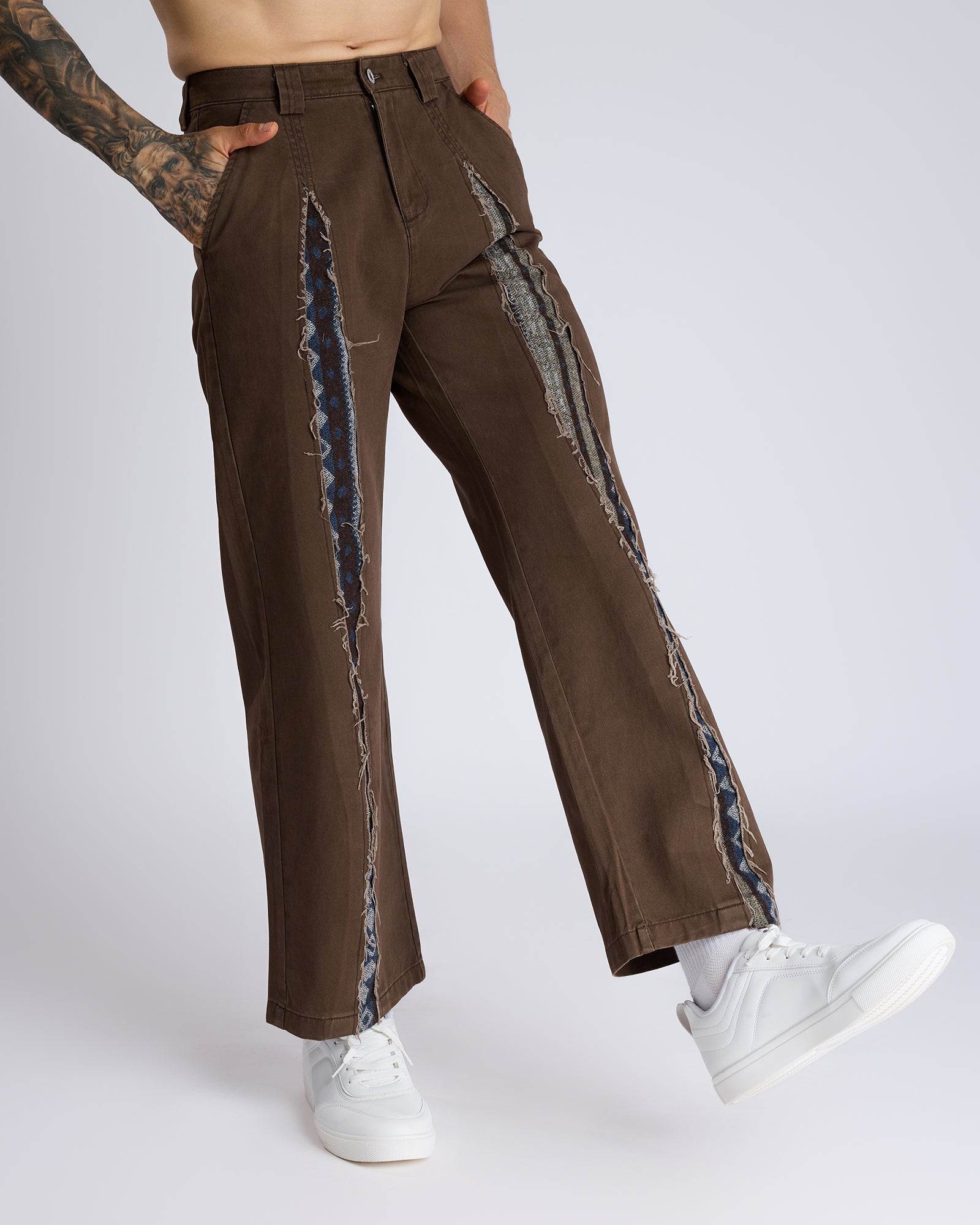 PATCHED STRAIGHT JEANS