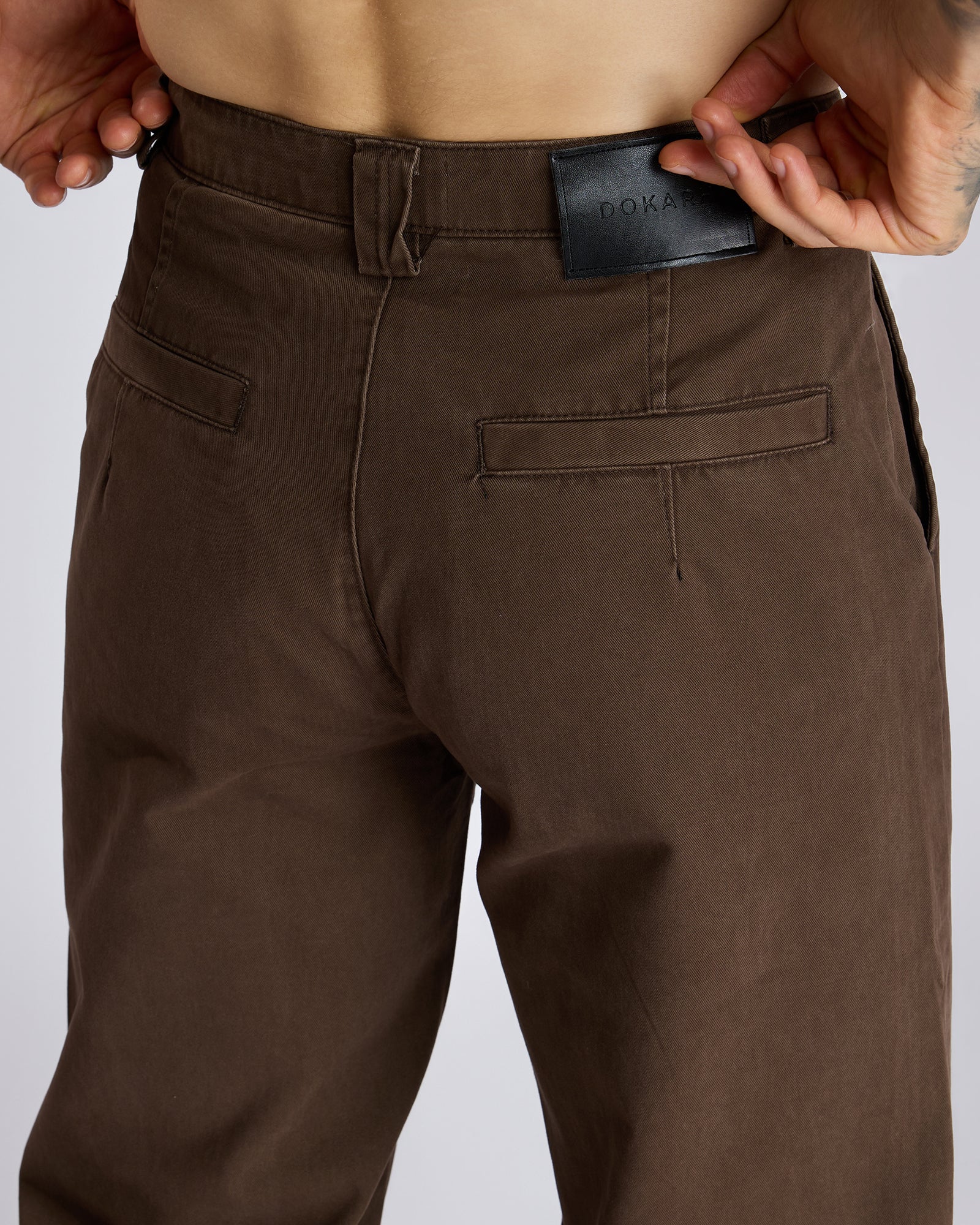 PATCHED STRAIGHT JEANS