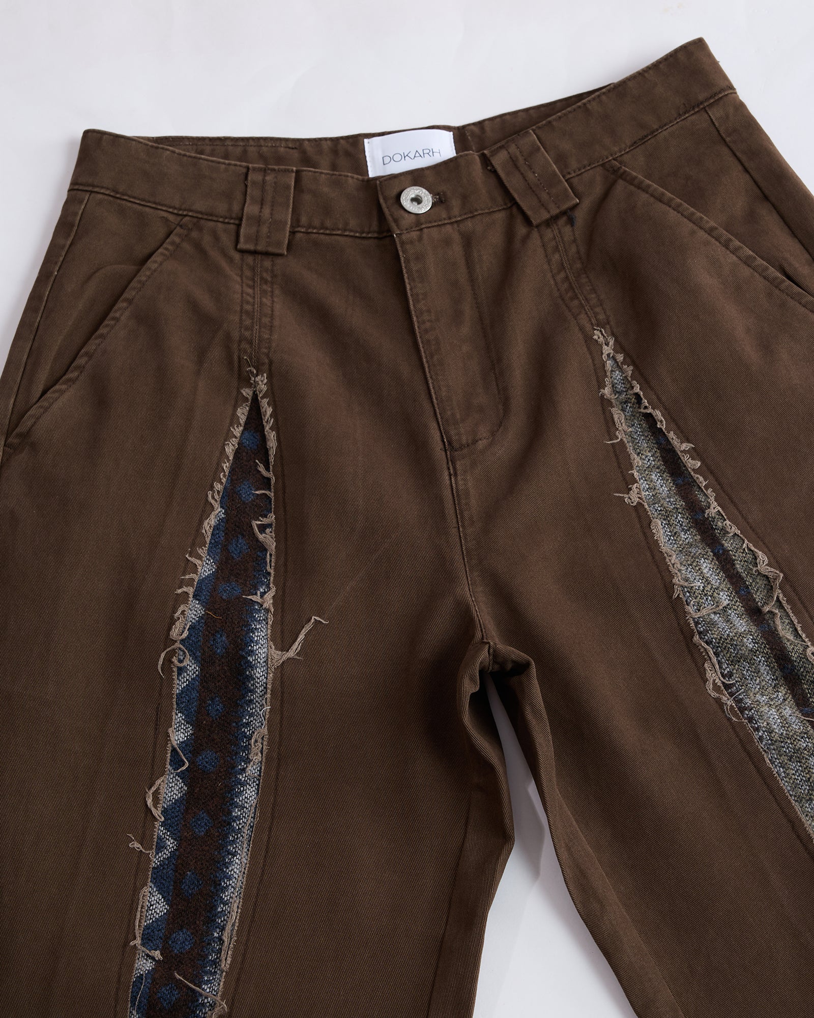 PATCHED STRAIGHT JEANS