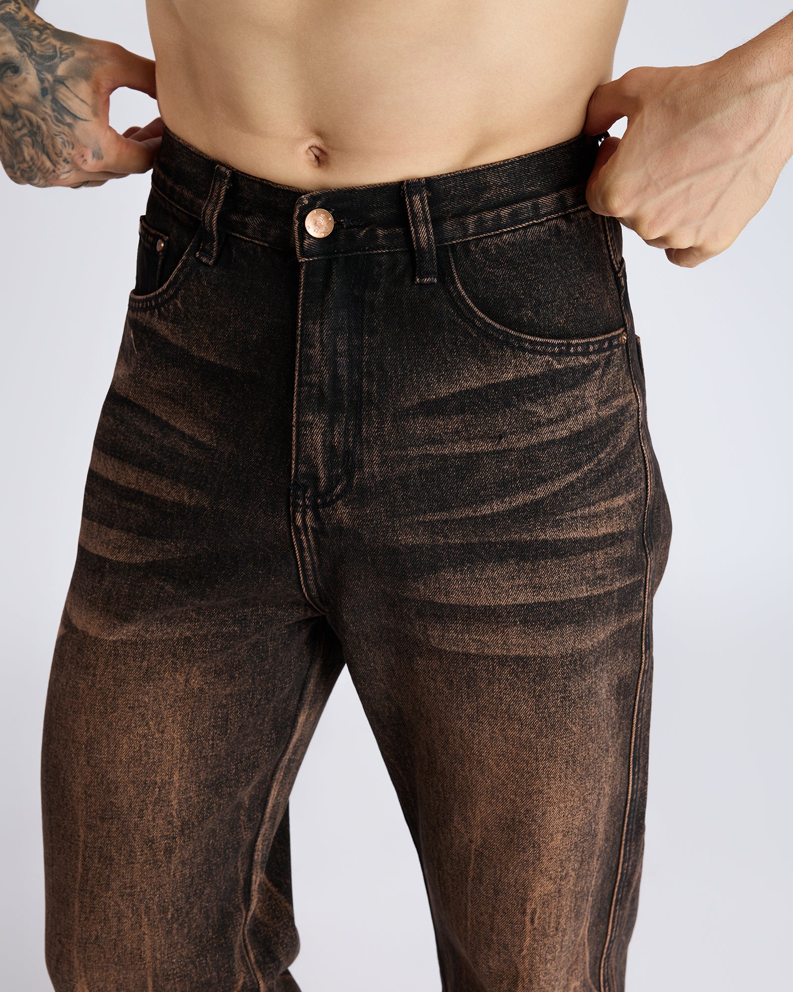 BLACK ACID WASH BAGGY JEANS