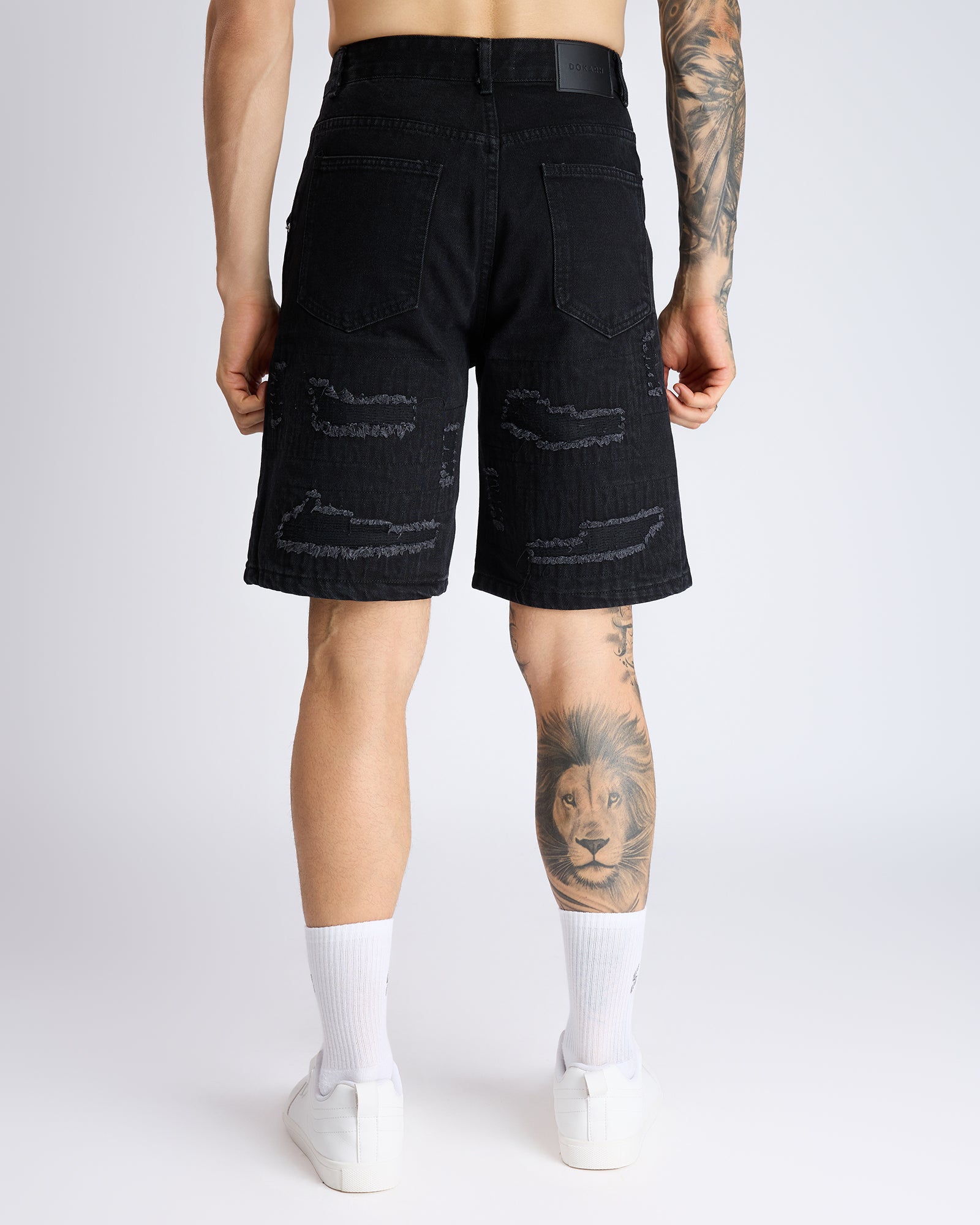 TEXTURED BLACK DENIM JORTS