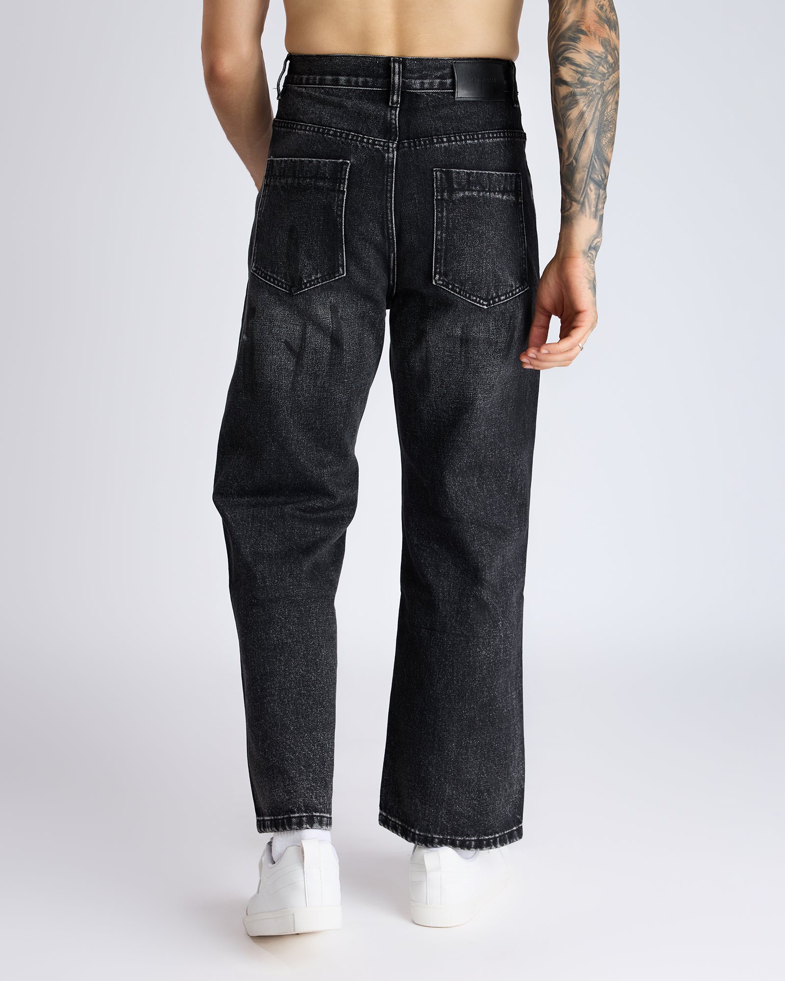 HAND-BRUSHED FADE EFFECT DENIM