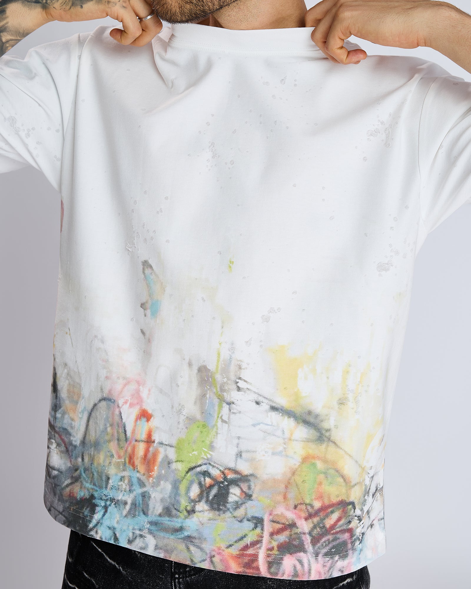 GRAFFITI FADE PRINT T-SHIRT