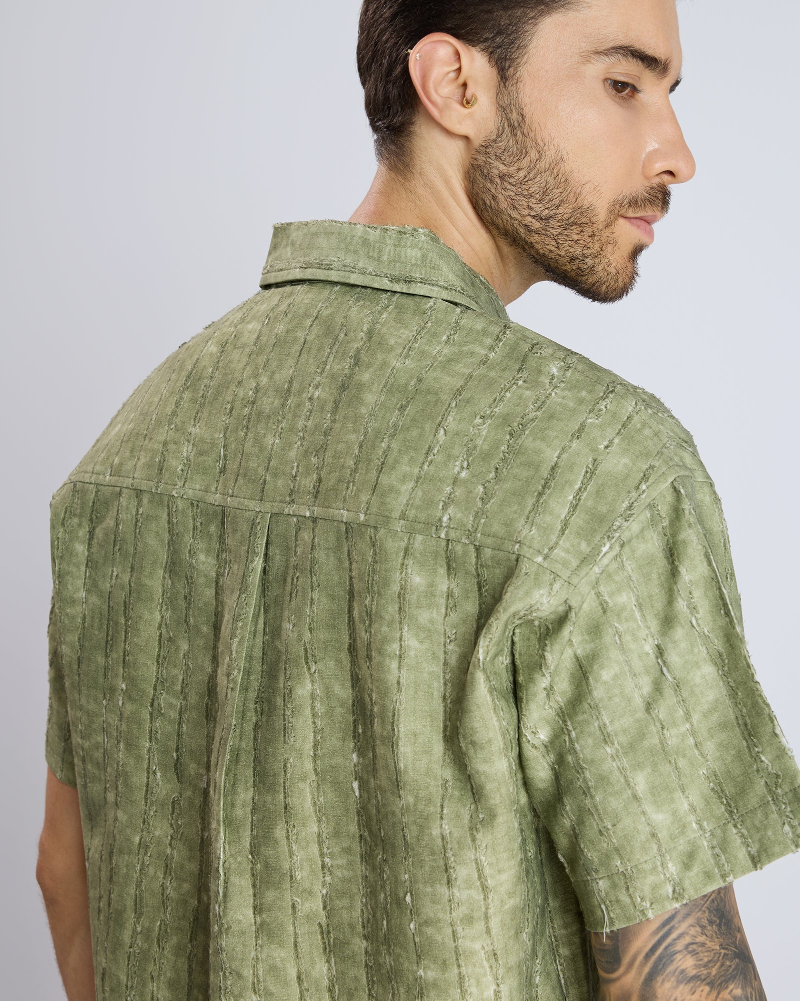 TEXTURED OLIVE SHIRT