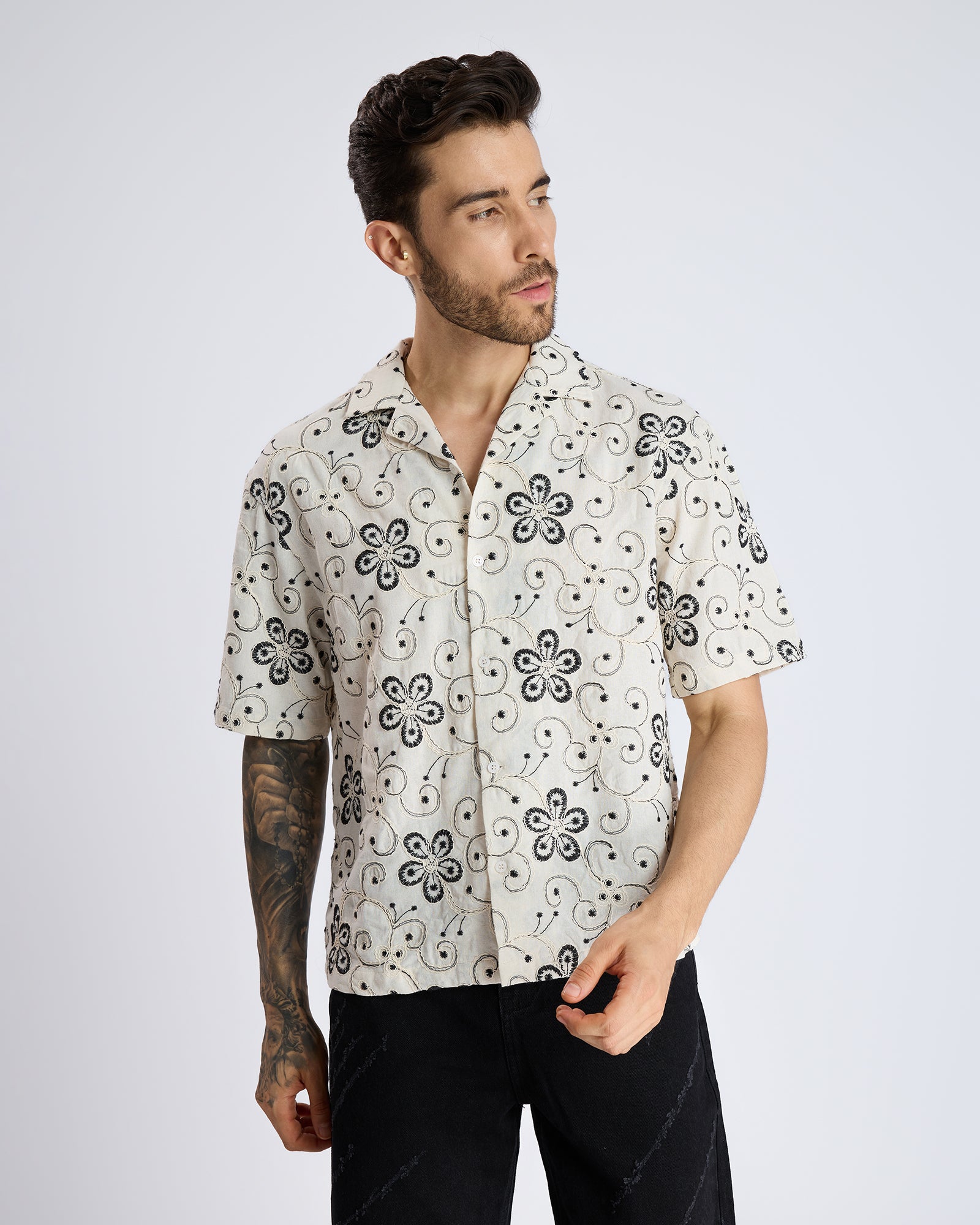 OFF-WHITE CUBAN SHIRT WITH THREAD EMBROIDERY