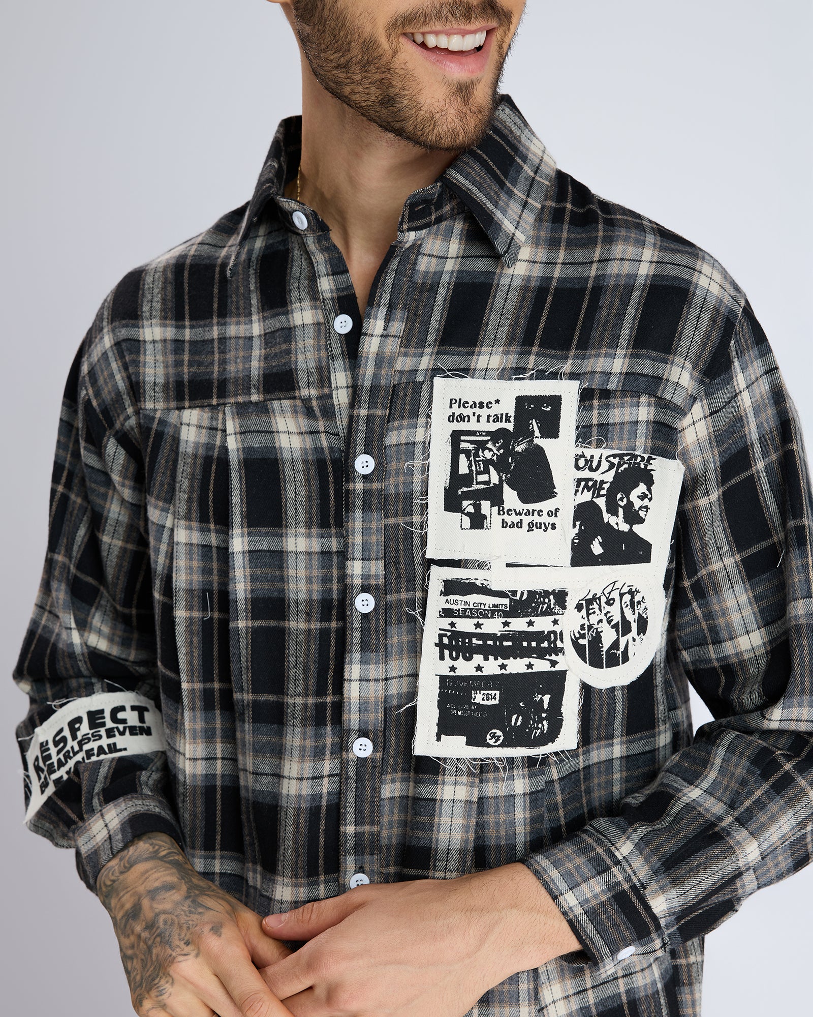 GRAPHIC PATCH FLANNEL SHIRT