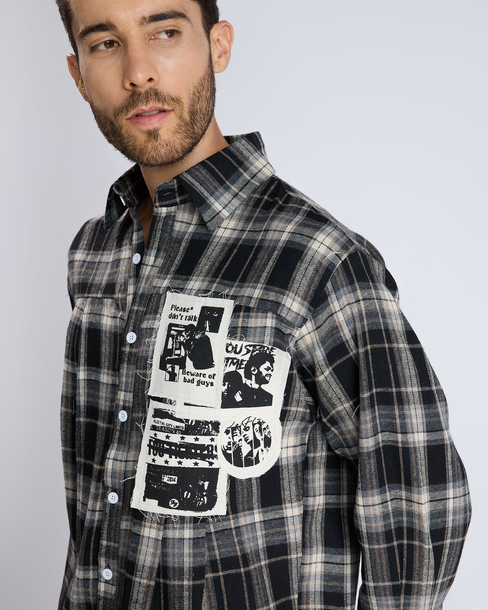 GRAPHIC PATCH FLANNEL SHIRT