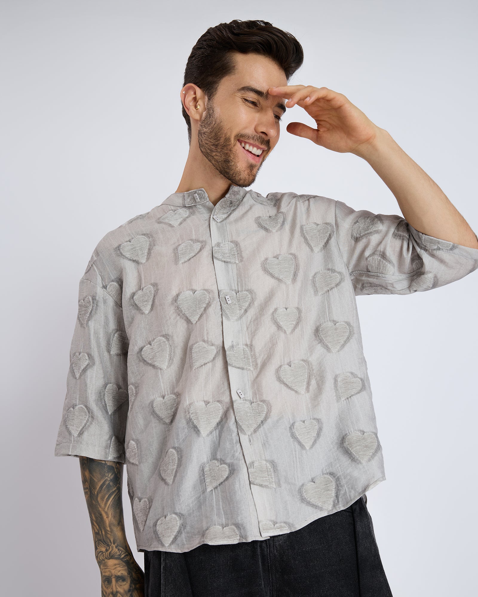 TEXTURED MANDARIN COLLAR SHIRT