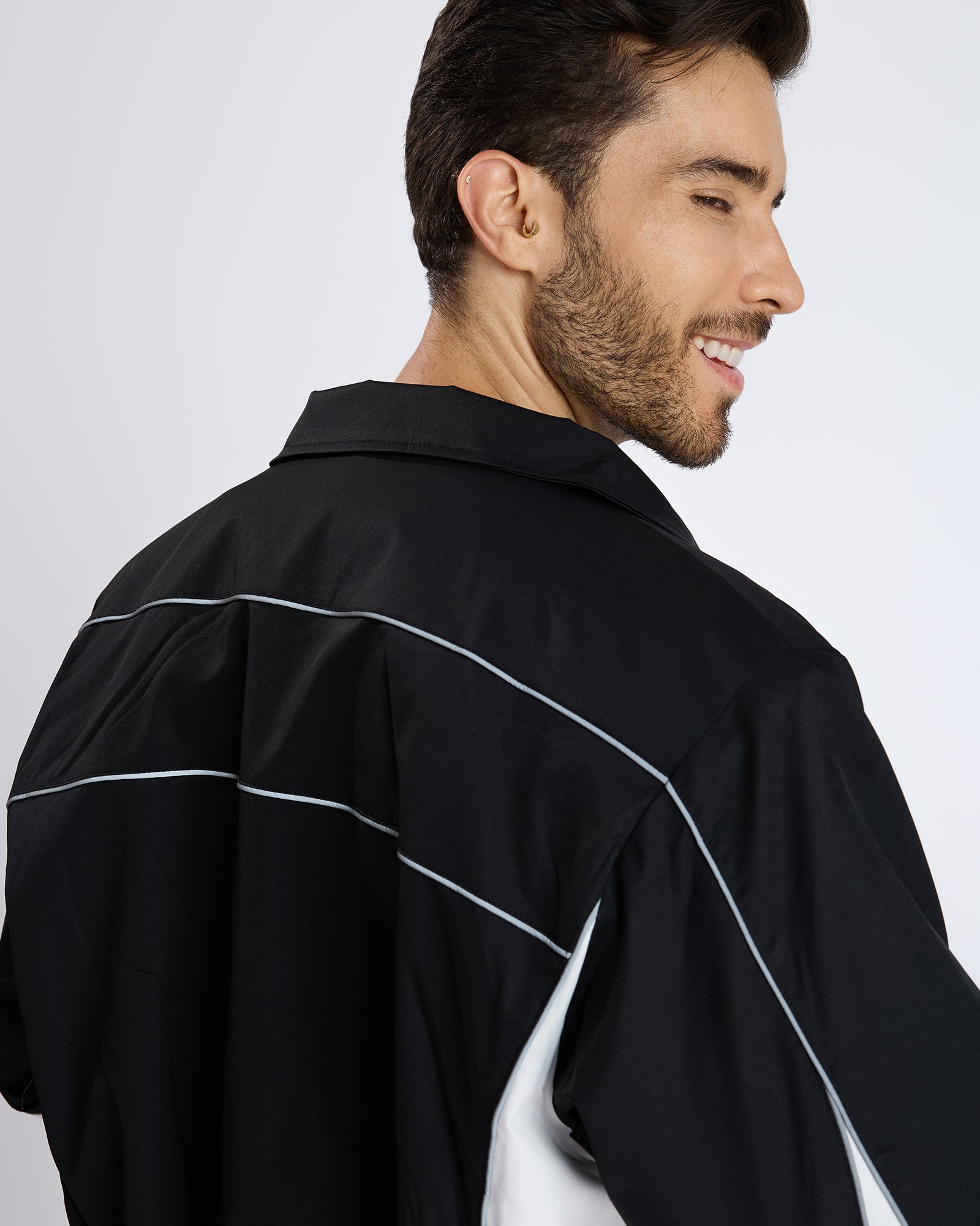 BLACK ZIP-UP JACKET