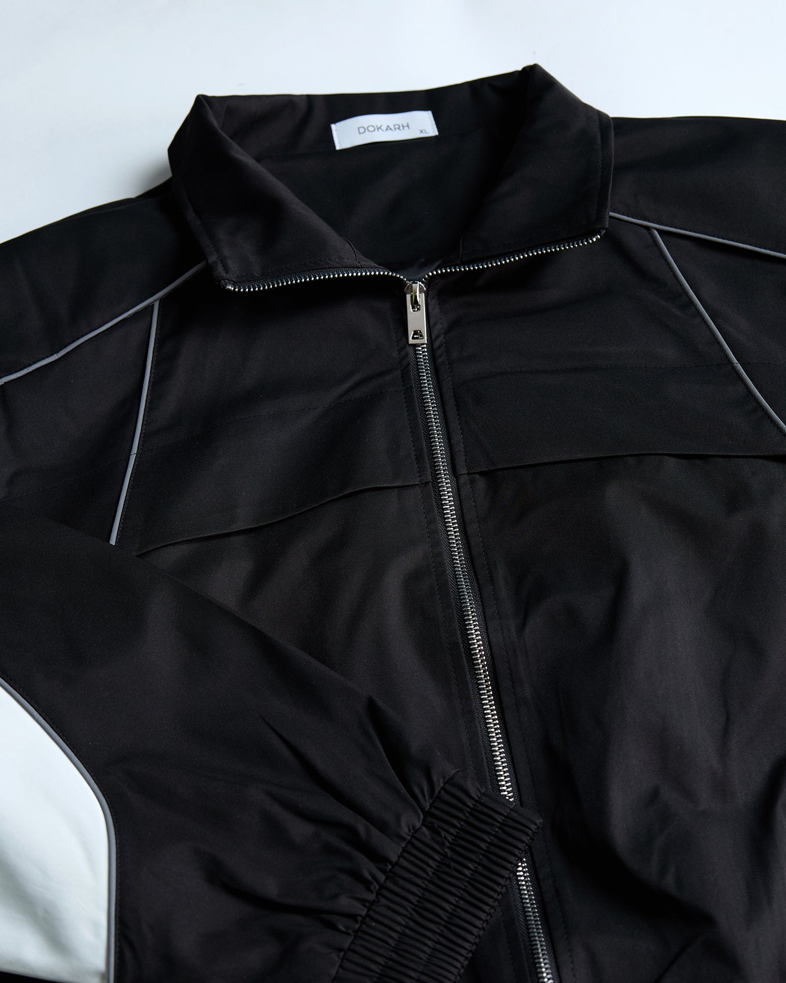 BLACK ZIP-UP JACKET