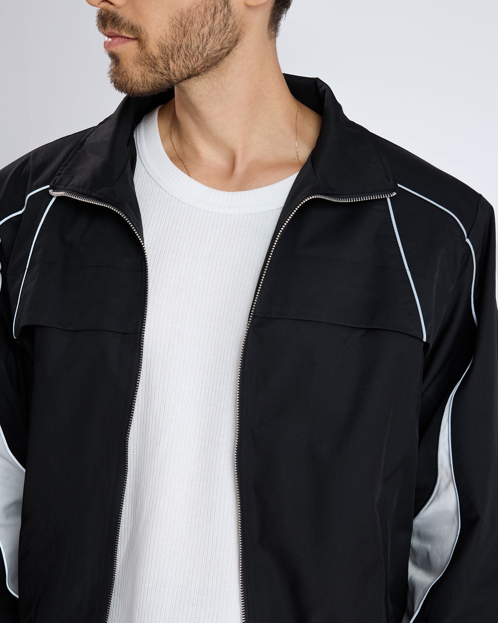 BLACK ZIP-UP JACKET
