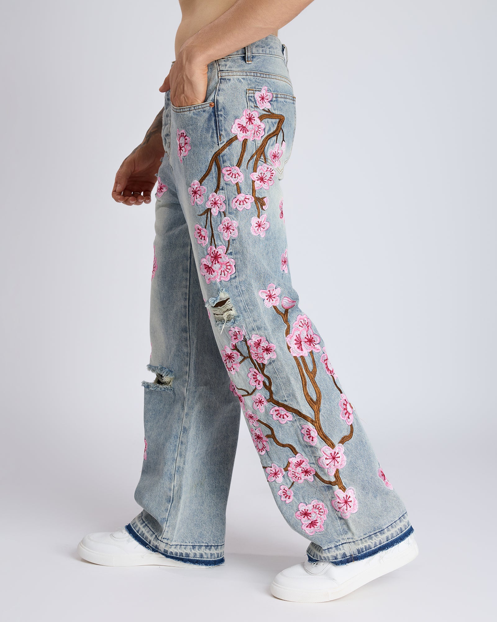 CHERRY BLOSSOM EMBROIDERED JEANS