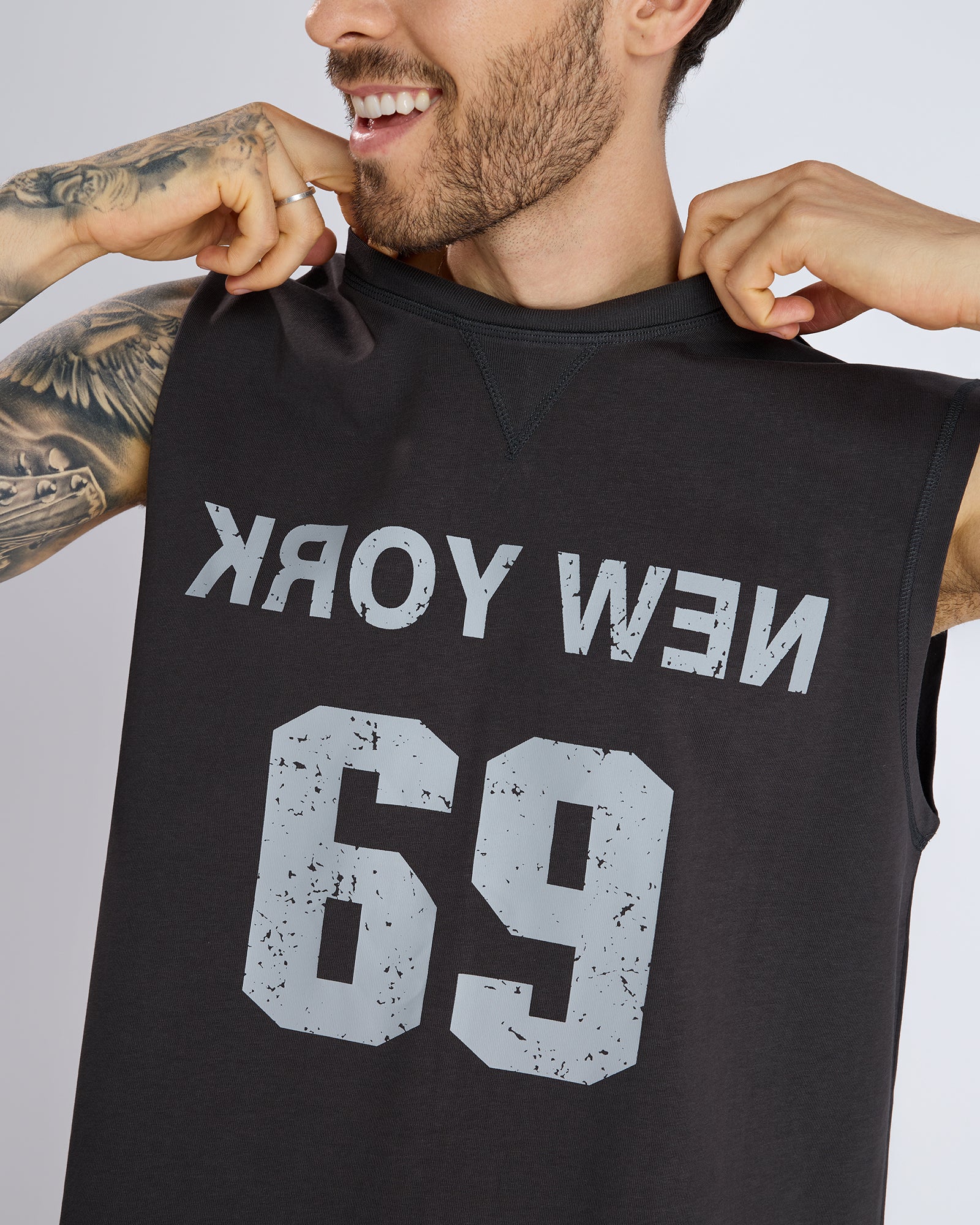 NEW YORK GRAPHIC TANK TOP
