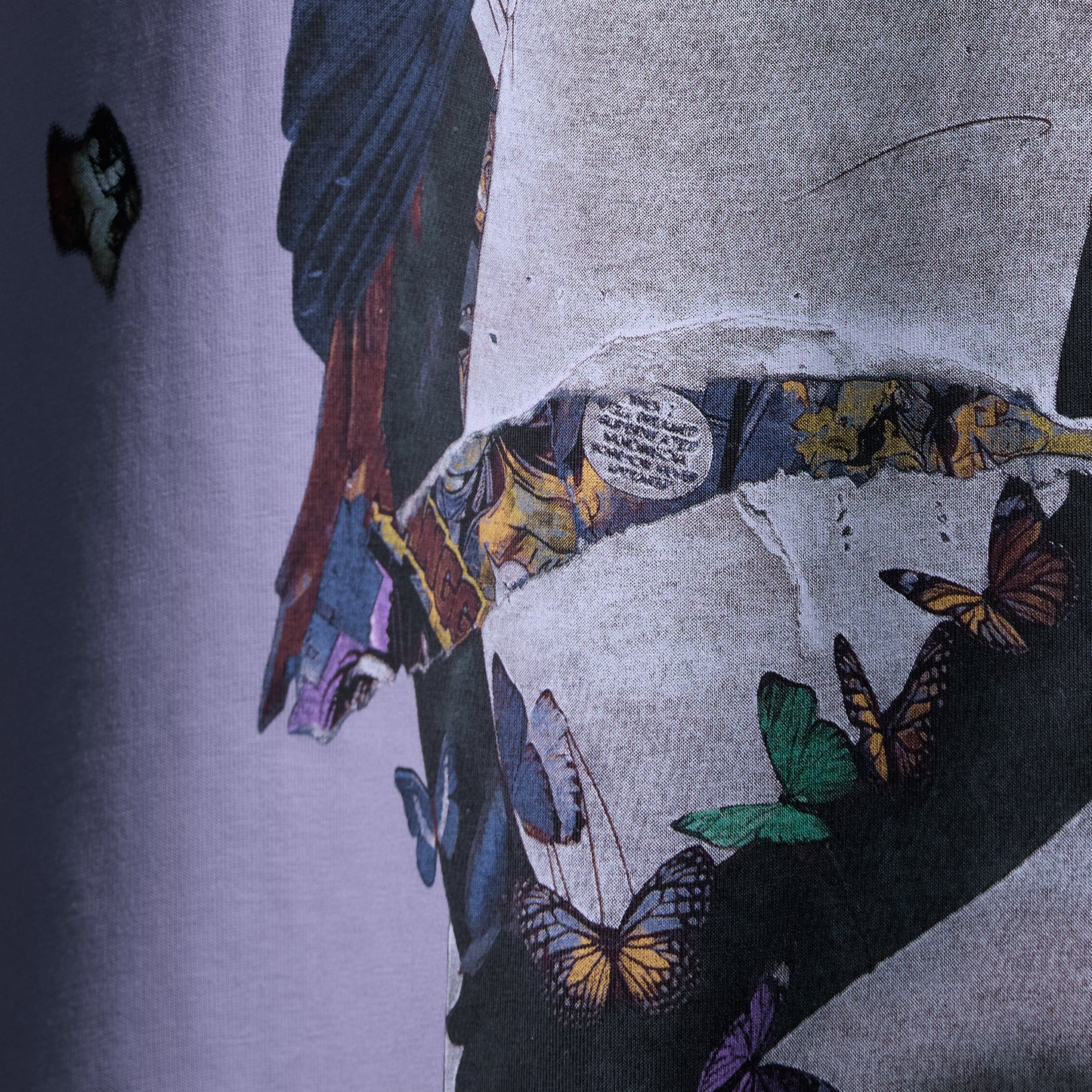 OVERSIZED LILAC GUARDIAN TSHIRT