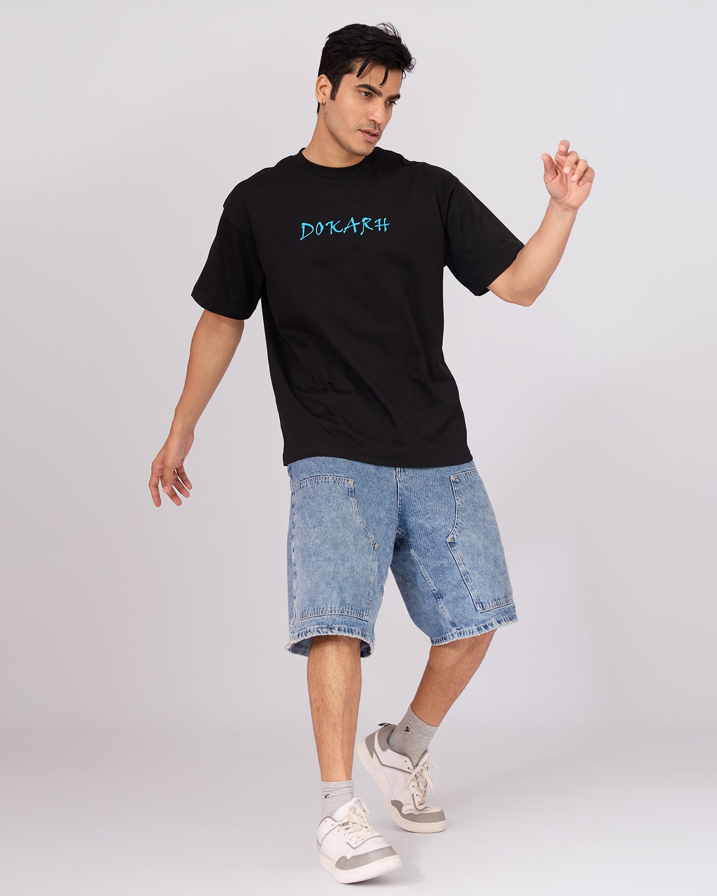 BLACK FLORAL OVERSIZED T-SHIRT