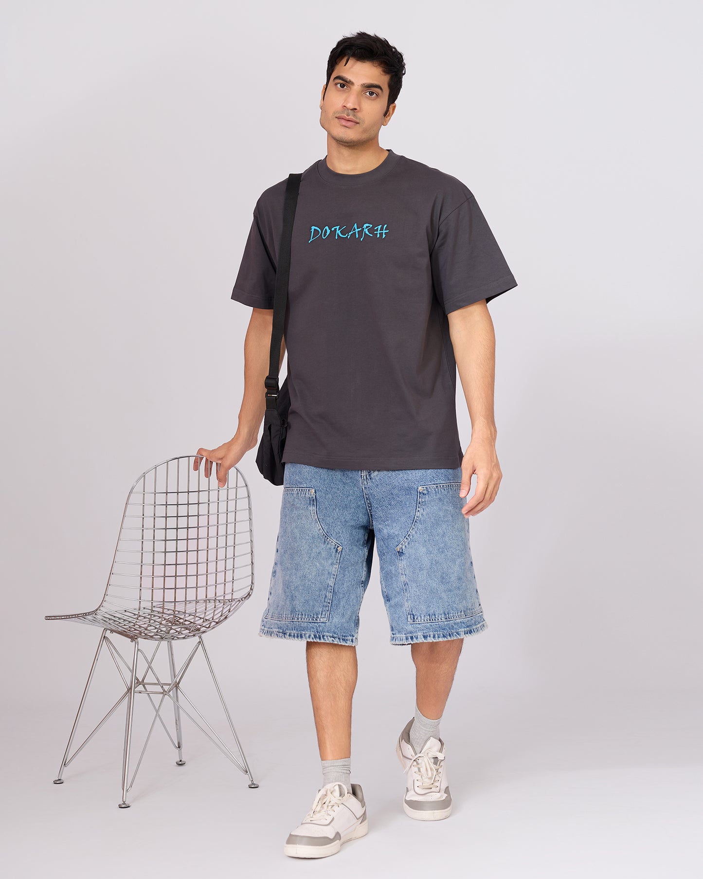 CHARCOAL GREY FLORAL OVERSIZED T-SHIRT