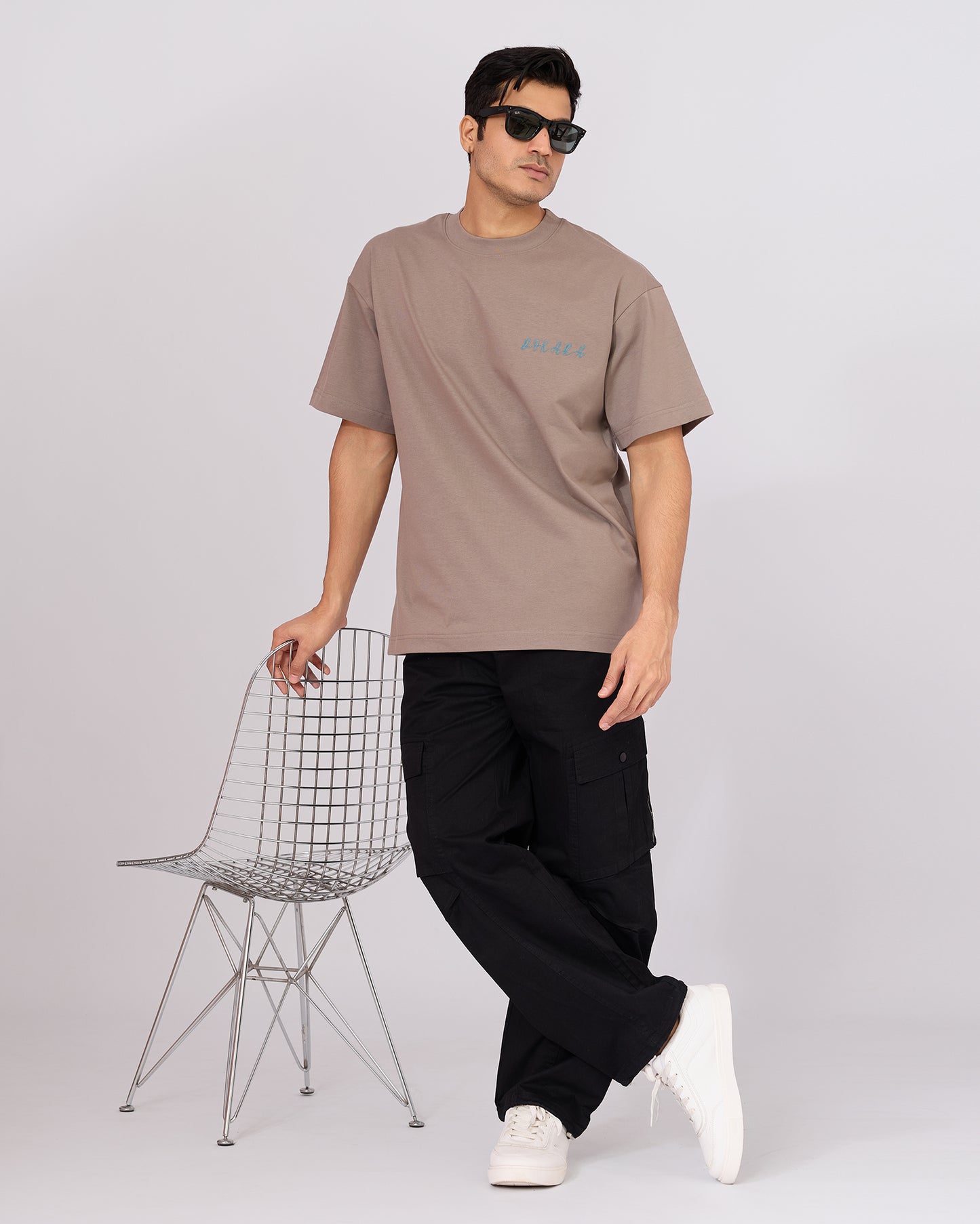 STONE GREY INSECT OVERSIZED T-SHIRT