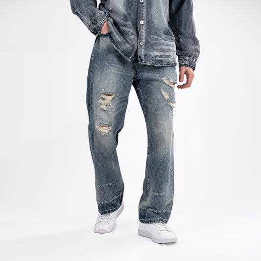 Men's Light Wash Distressed Baggy Jeans