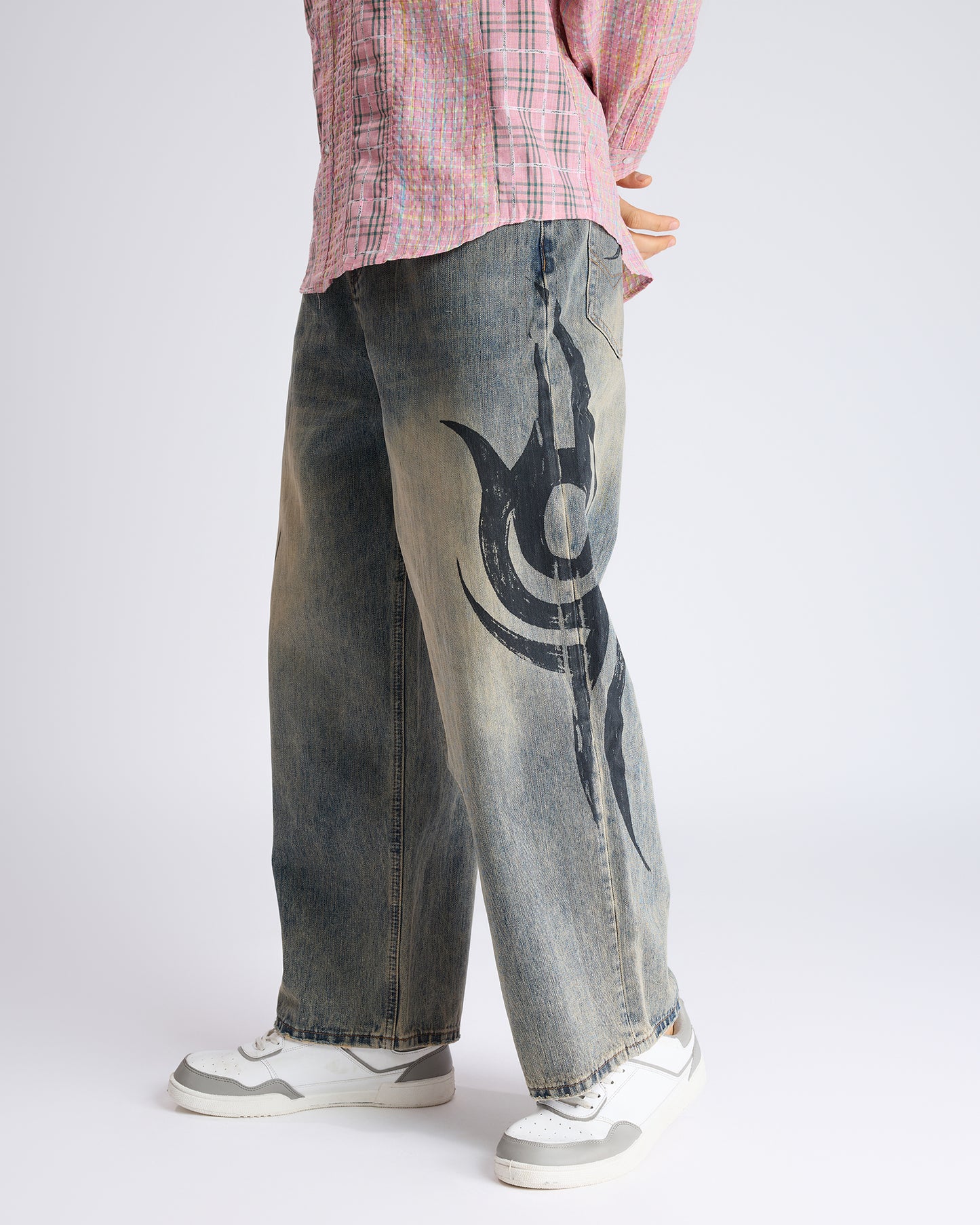 WASHED BAGGY JEANS