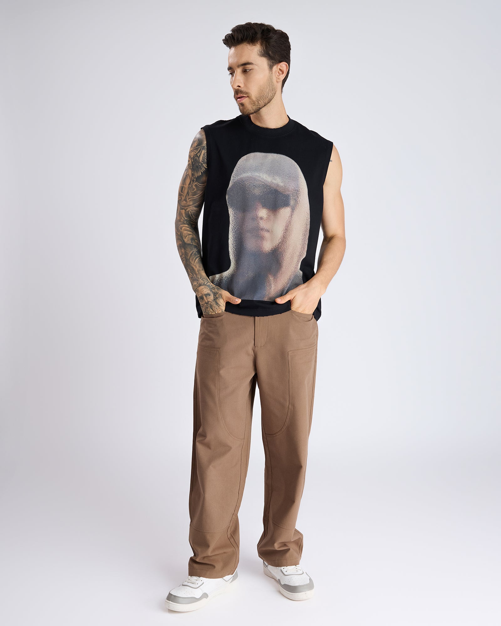 DISTORTED PRINT TANK T-SHIRT