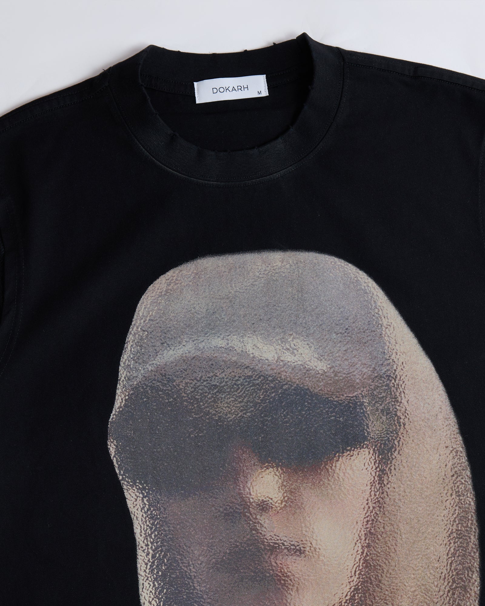 DISTORTED PRINT TANK T-SHIRT