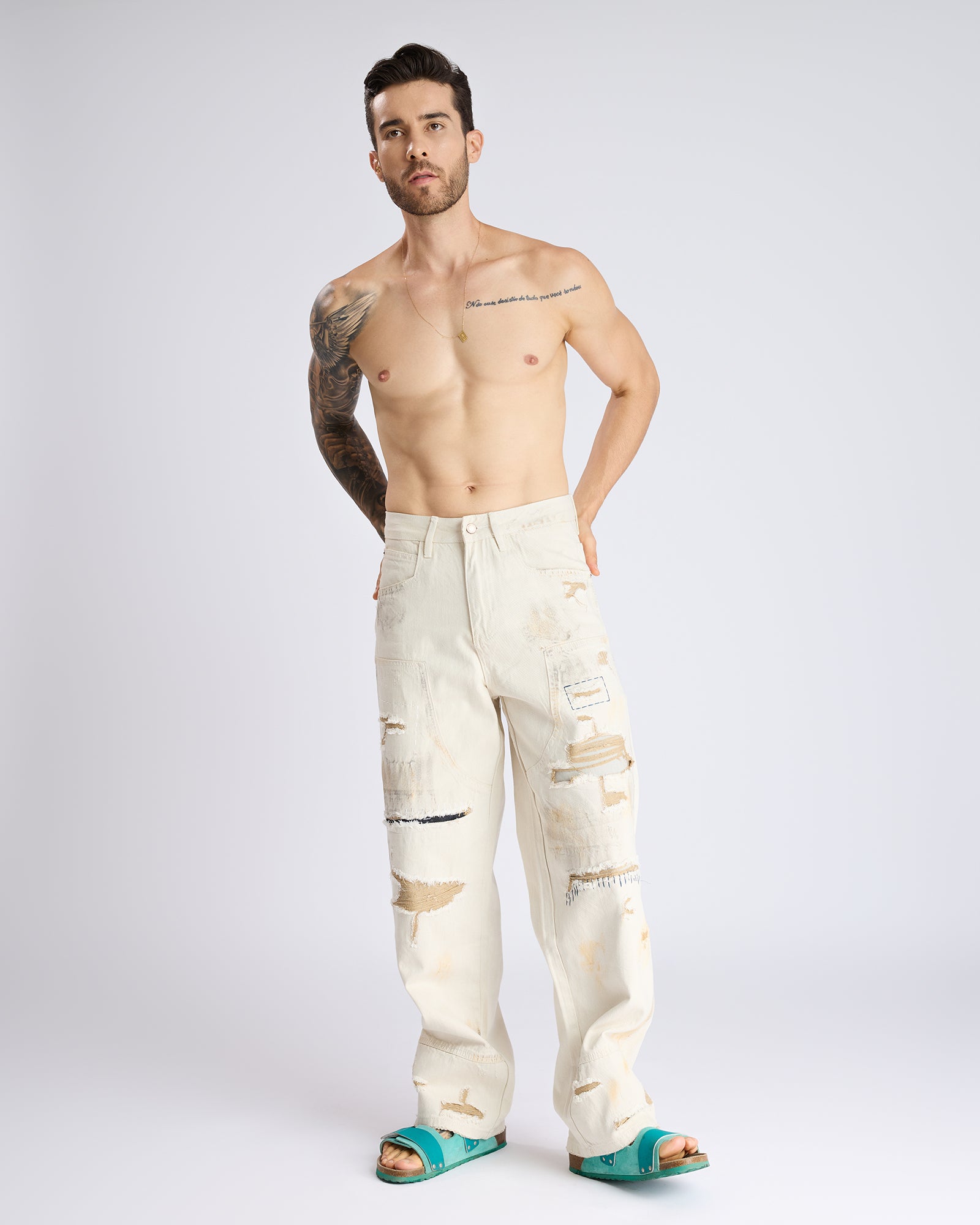 STRAIGHT-LEG JEANS WITH PATCHWORK DETAIL