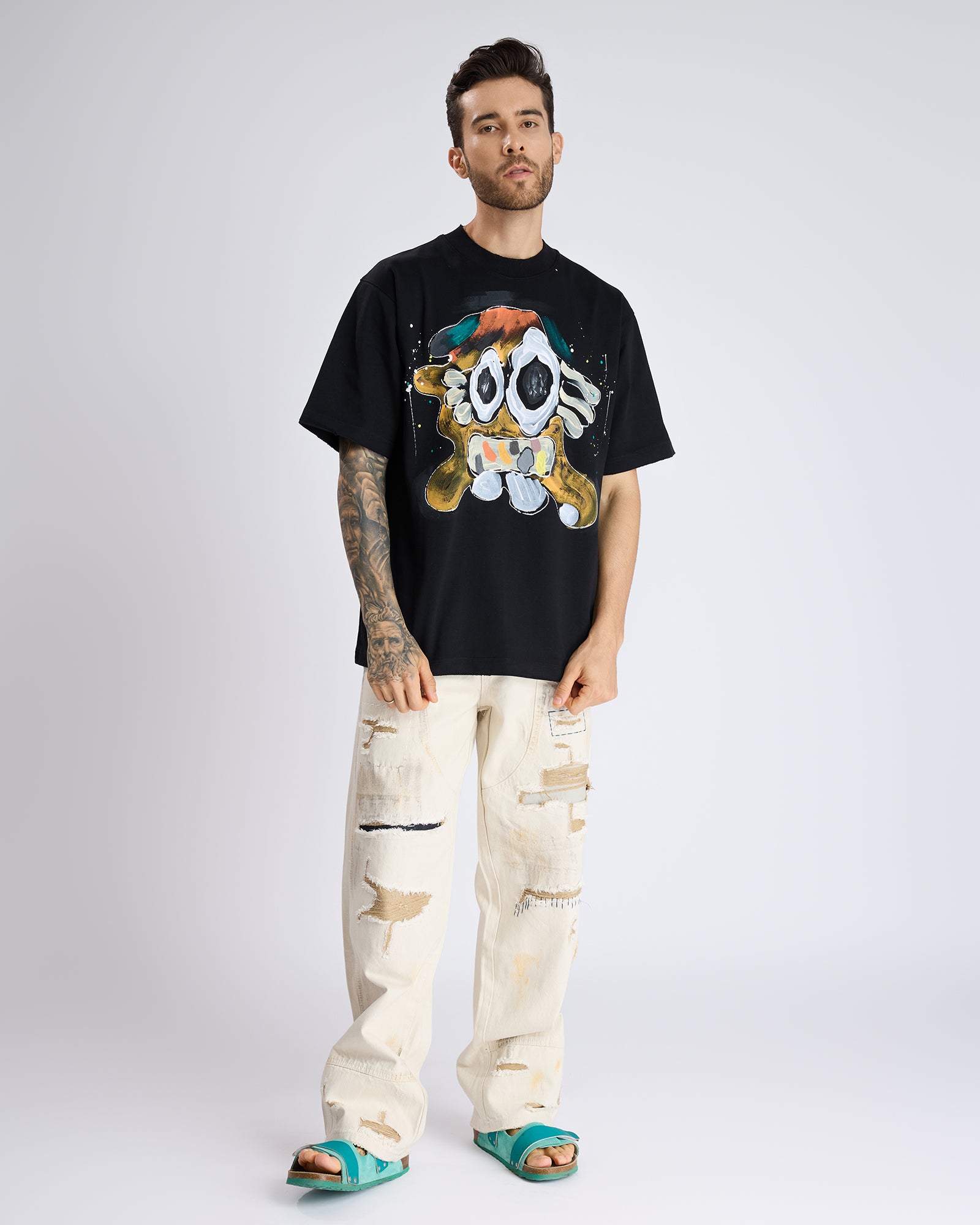 HAND-PAINTED GRAPHIC T-SHIRT
