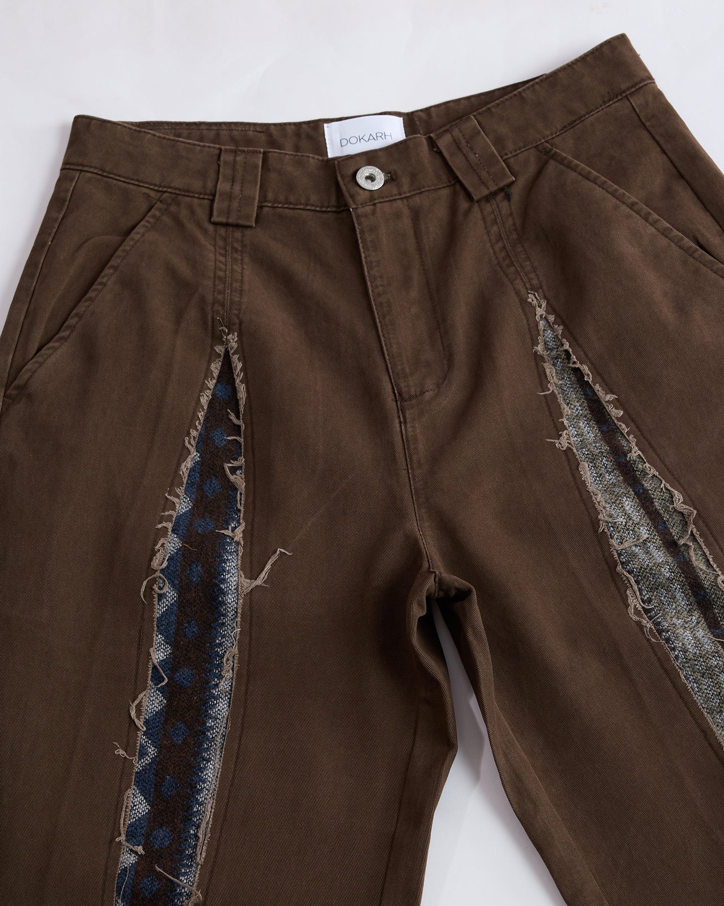 PATCHED STRAIGHT JEANS