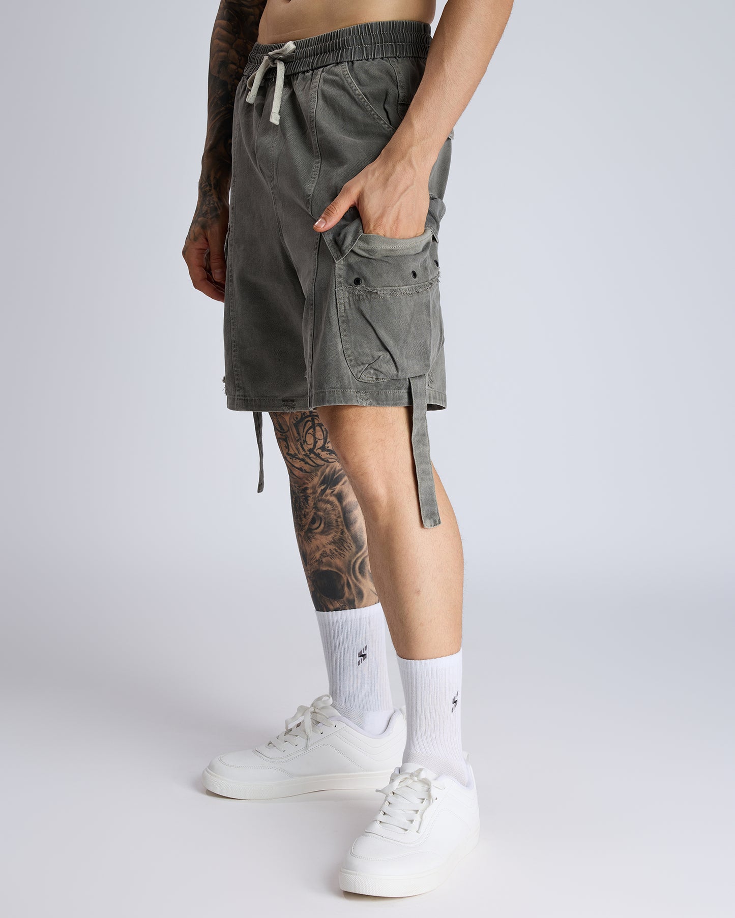 WASHED CARGO SHORTS WITH SIDE FLAP POCKETS
