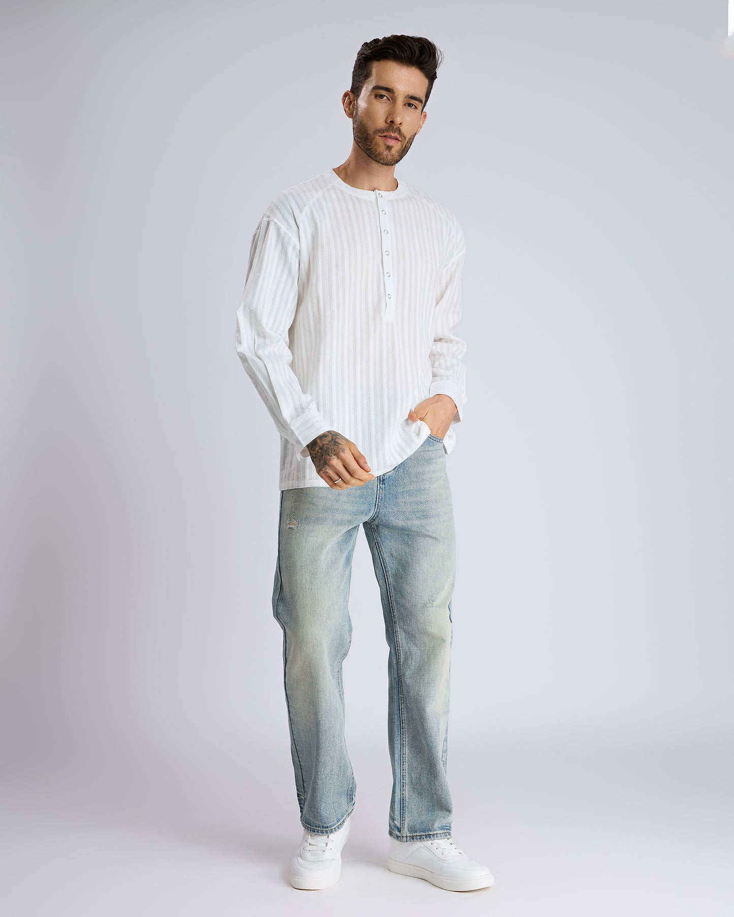 WHITE TEXTURED COLLAR SHIRT