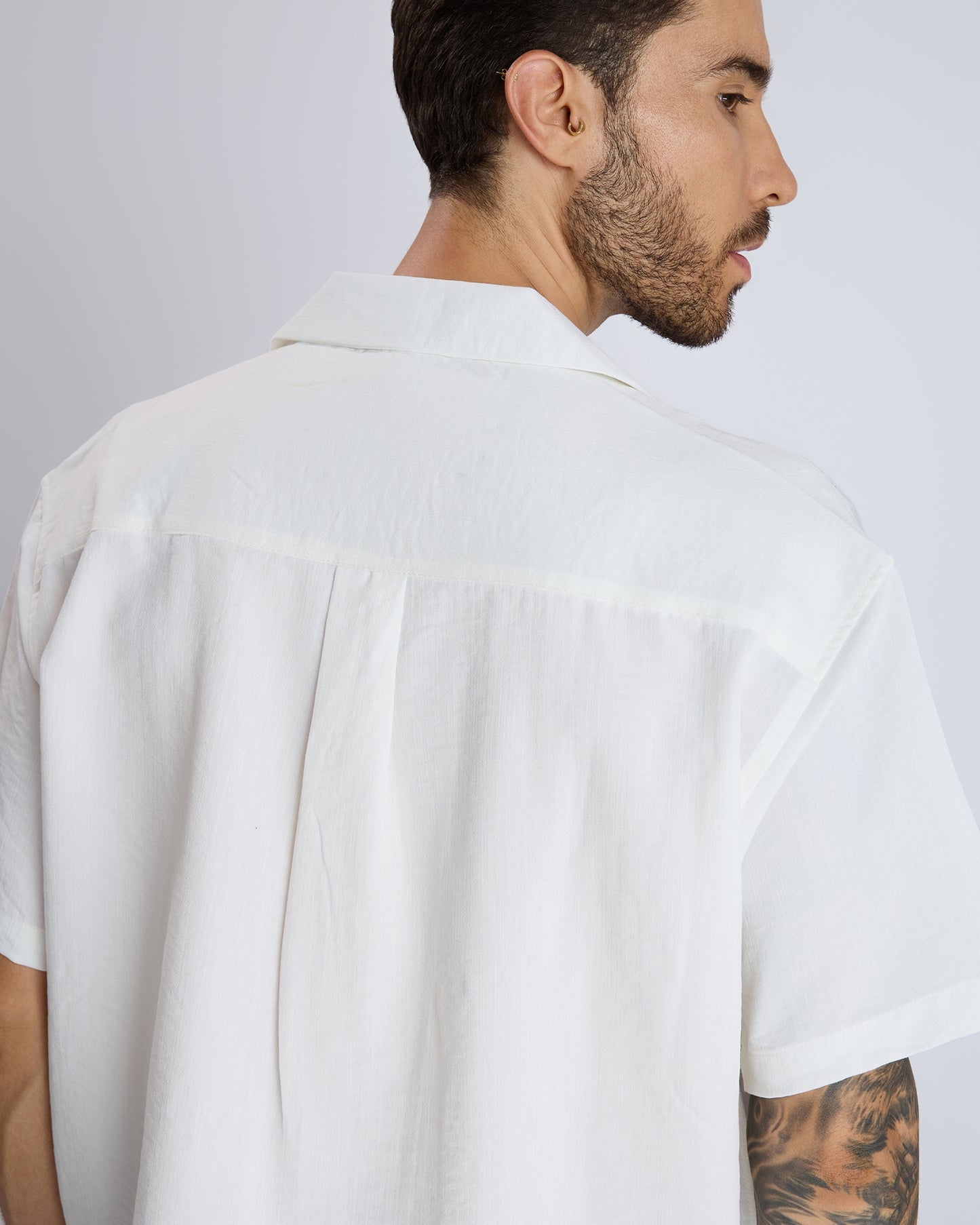 LACE DETAILED WHITE SHIRT