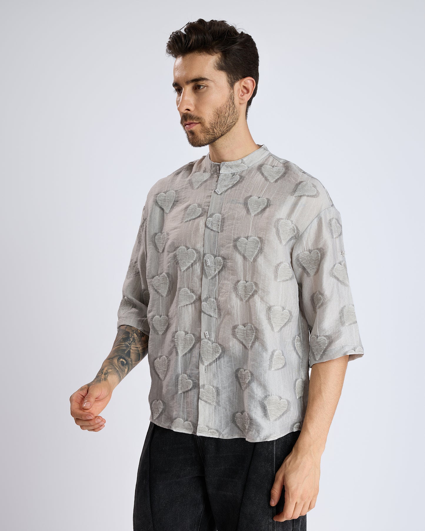 TEXTURED MANDARIN COLLAR SHIRT