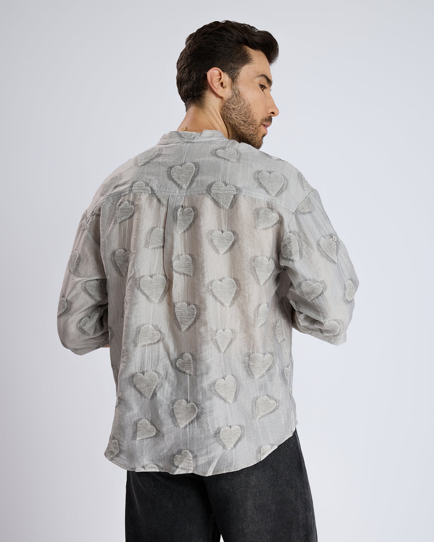 TEXTURED MANDARIN COLLAR SHIRT