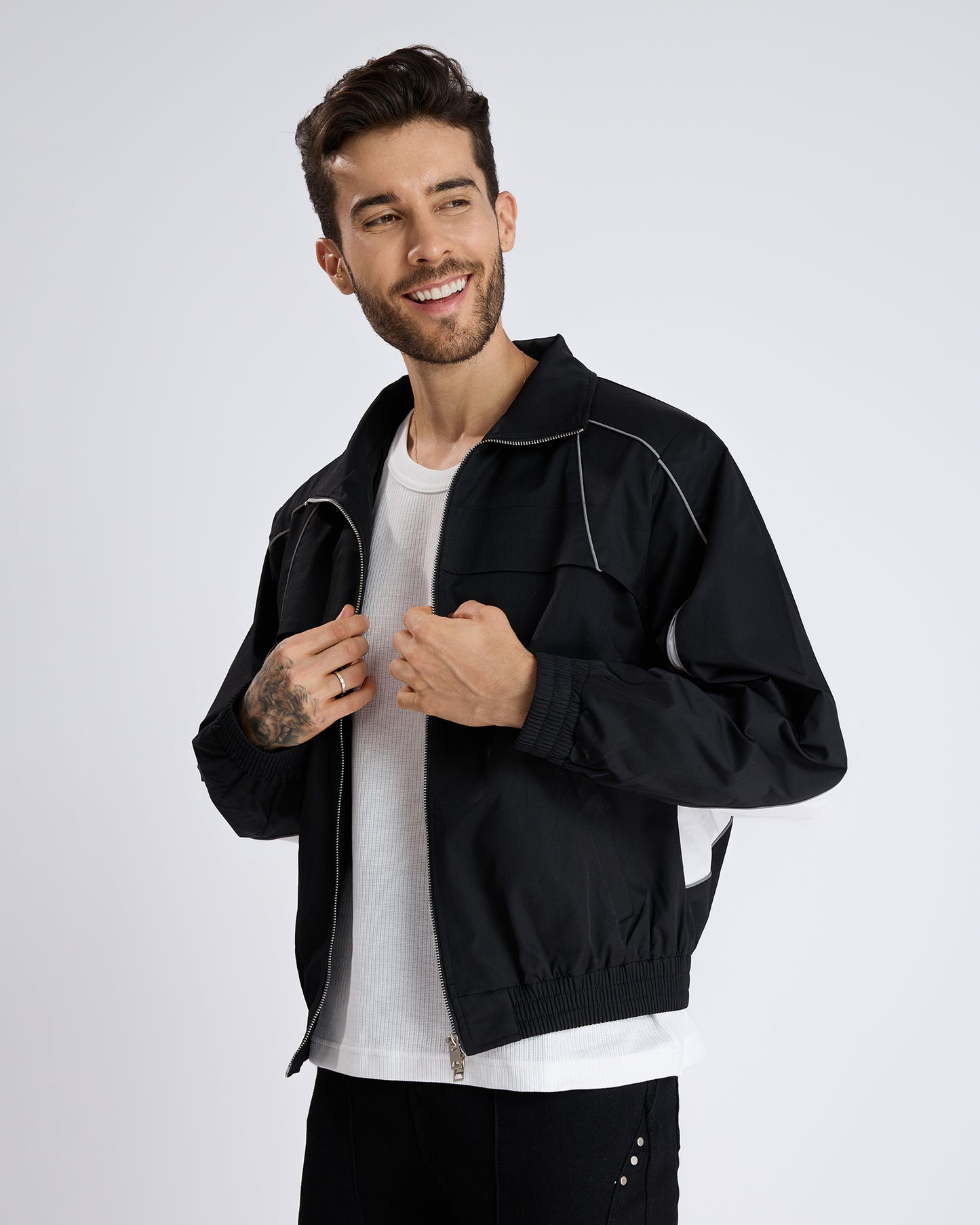 BLACK ZIP-UP JACKET