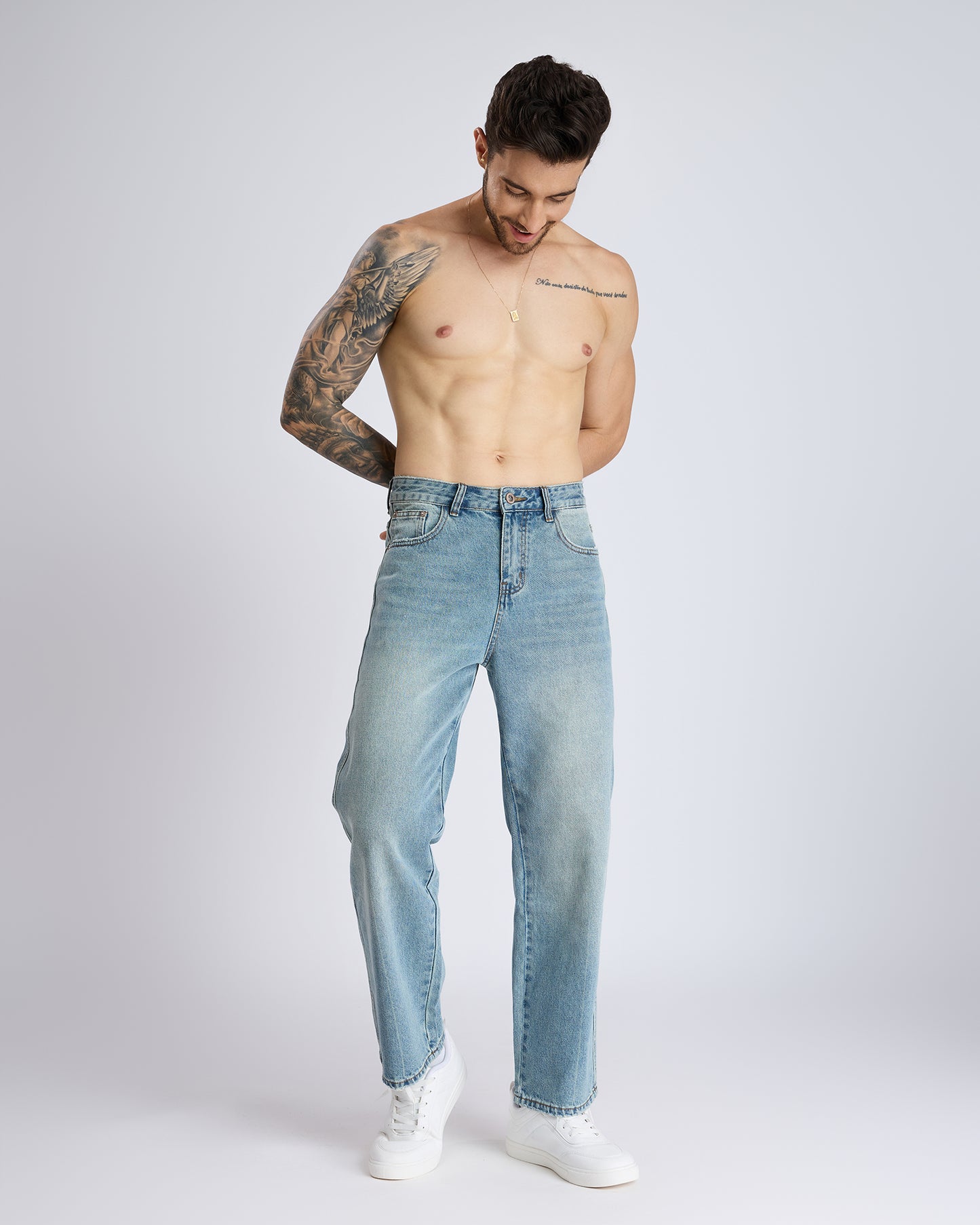 STRAIGHT-LEG FADED BLUE DENIM