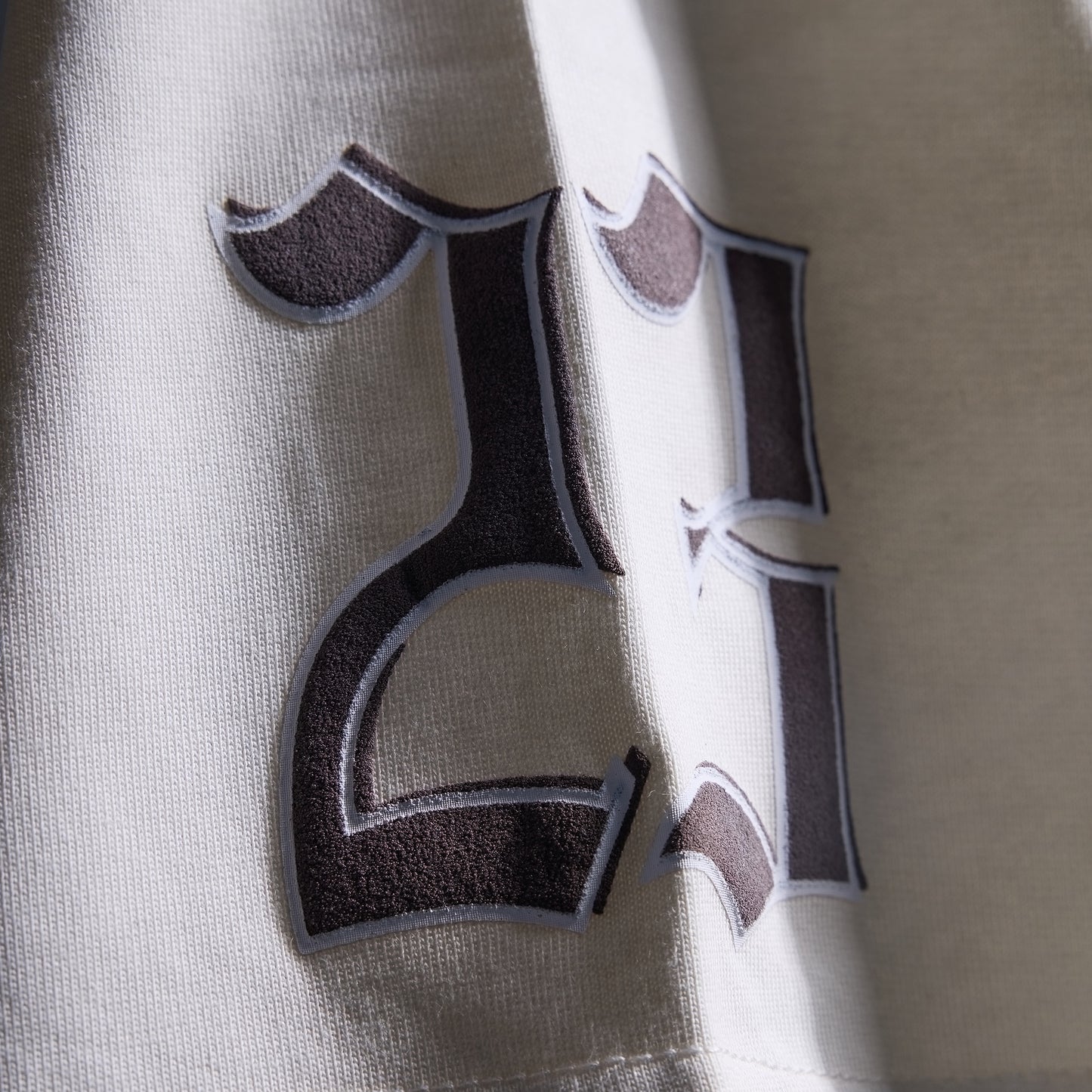 OVERSIZED LEGACY 23 TSHIRT