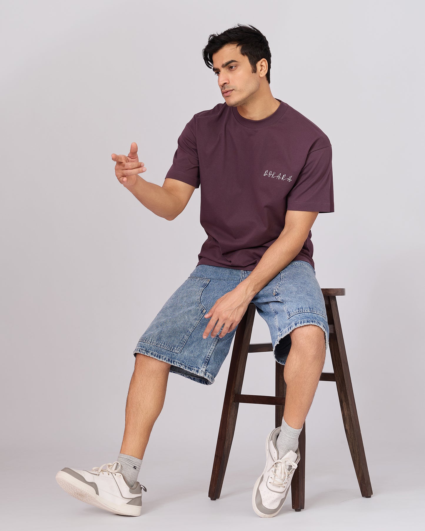 PLUM INSECT OVERSIZED T-SHIRT