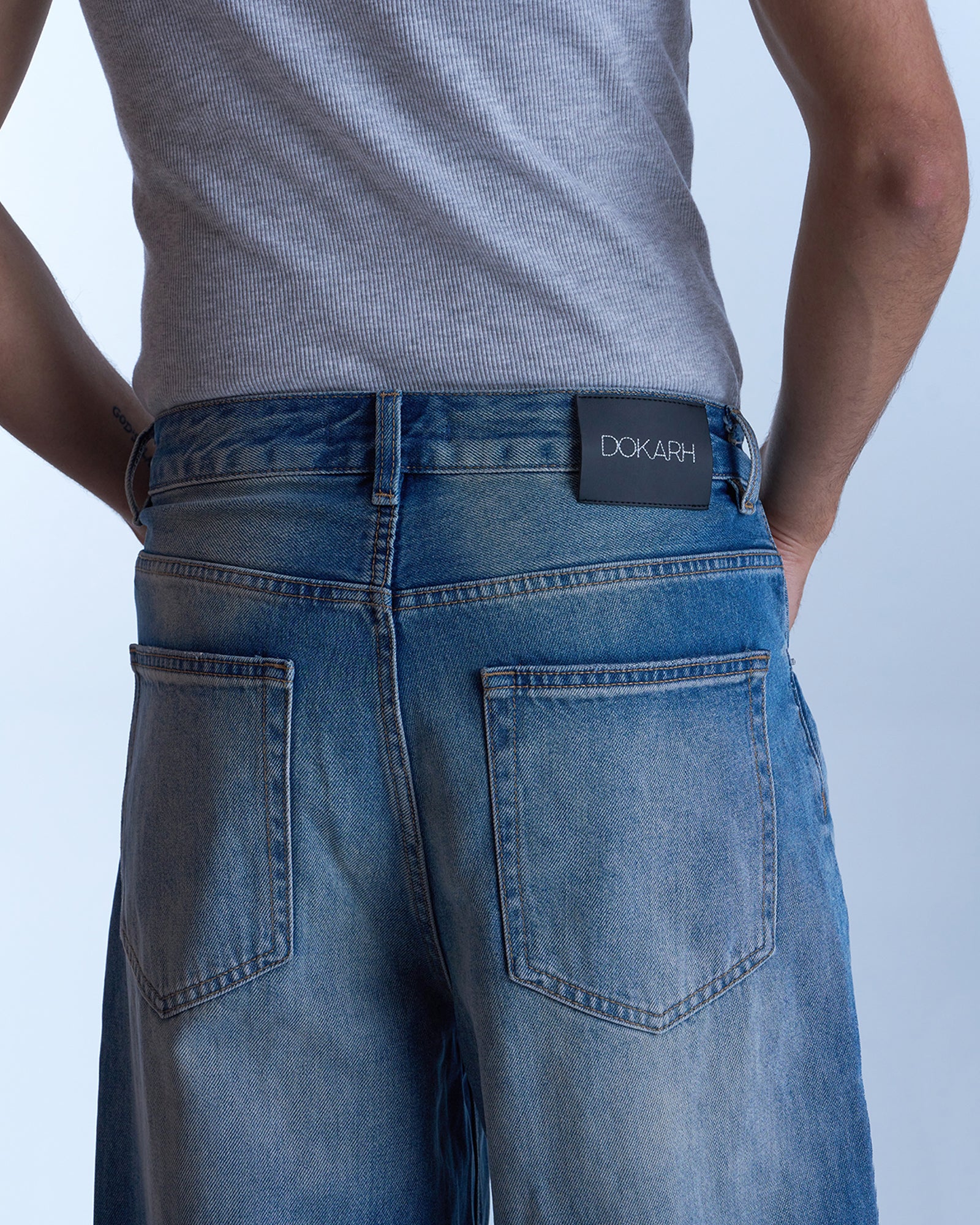 Dokarh Light-Wash Wide-Leg Jeans-thumbmail-3