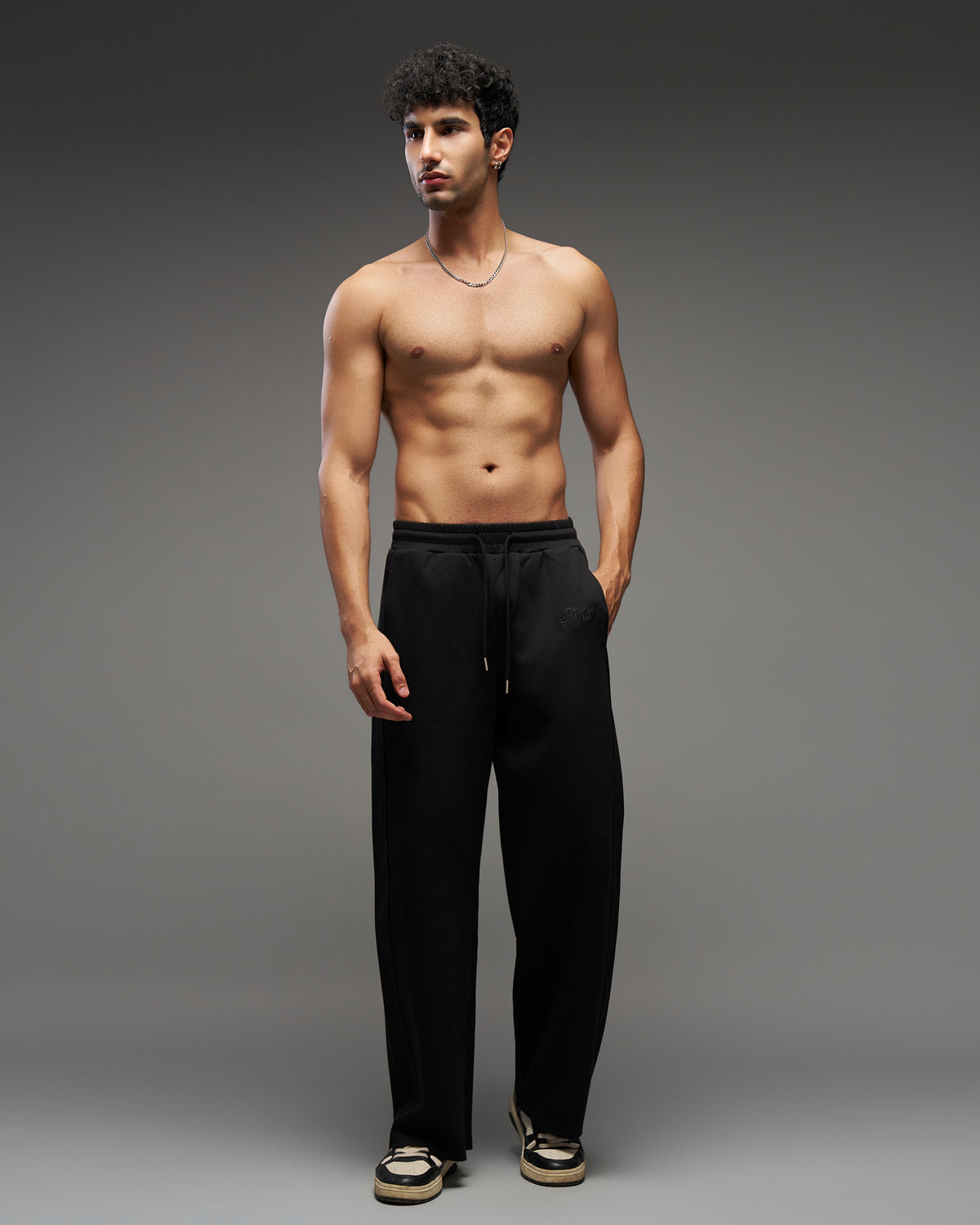 Dokarh Black Relaxed Sweatpants-thumbmail-2