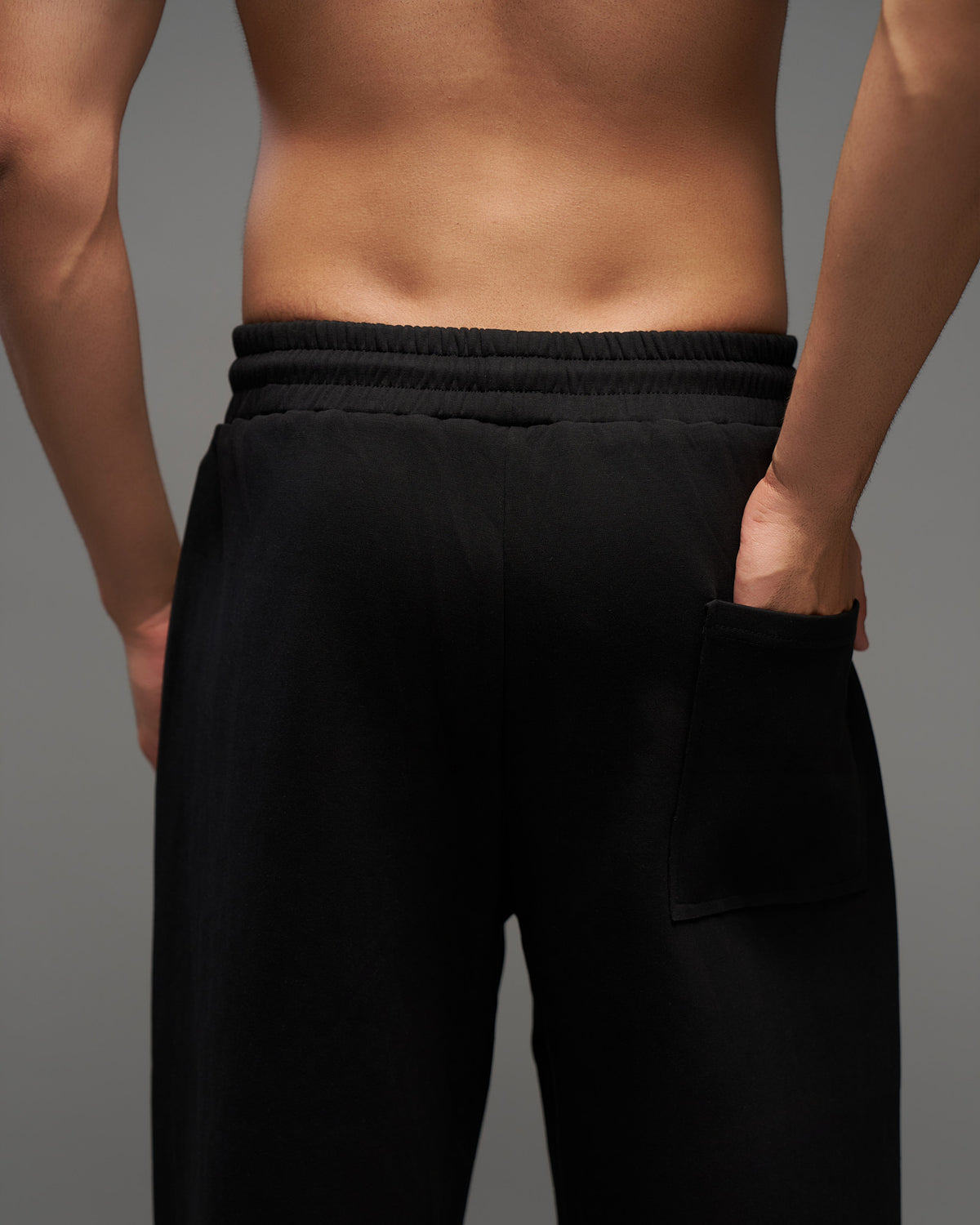 Dokarh Black Relaxed Sweatpants-thumbmail-5