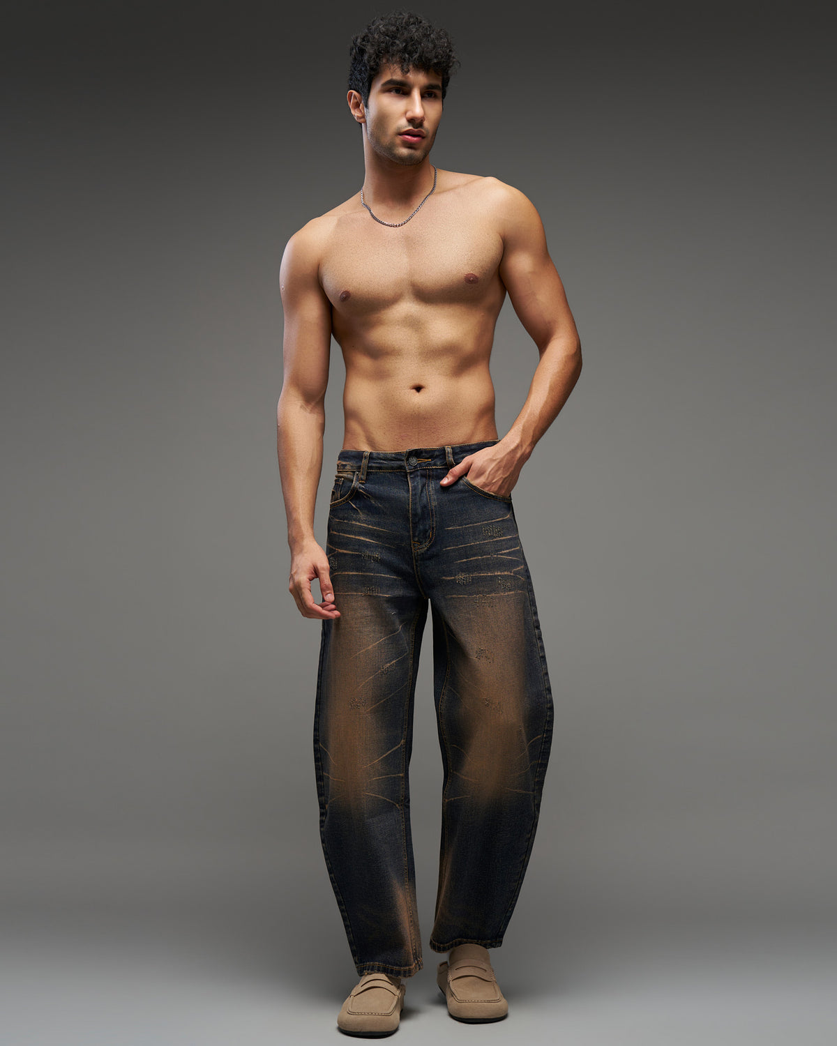 Vintage Wash Relaxed Jeans-thumbmail-6