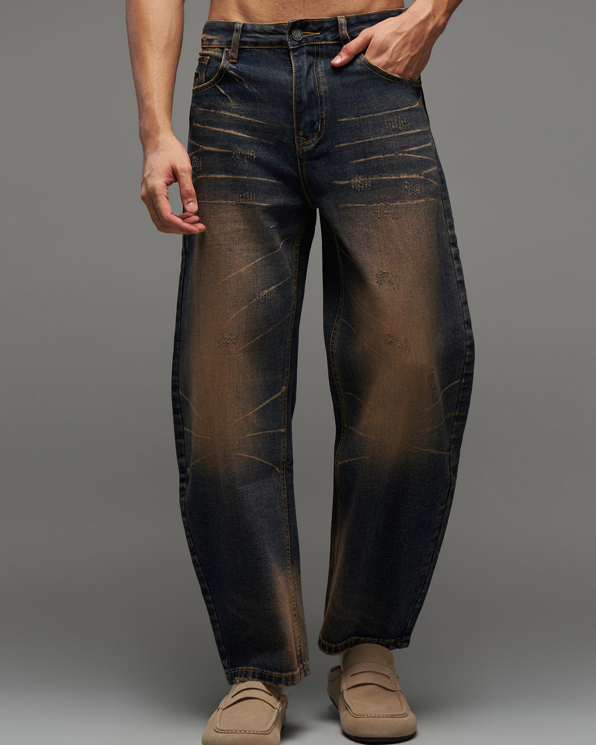 Vintage Wash Relaxed Jeans-thumbmail-5