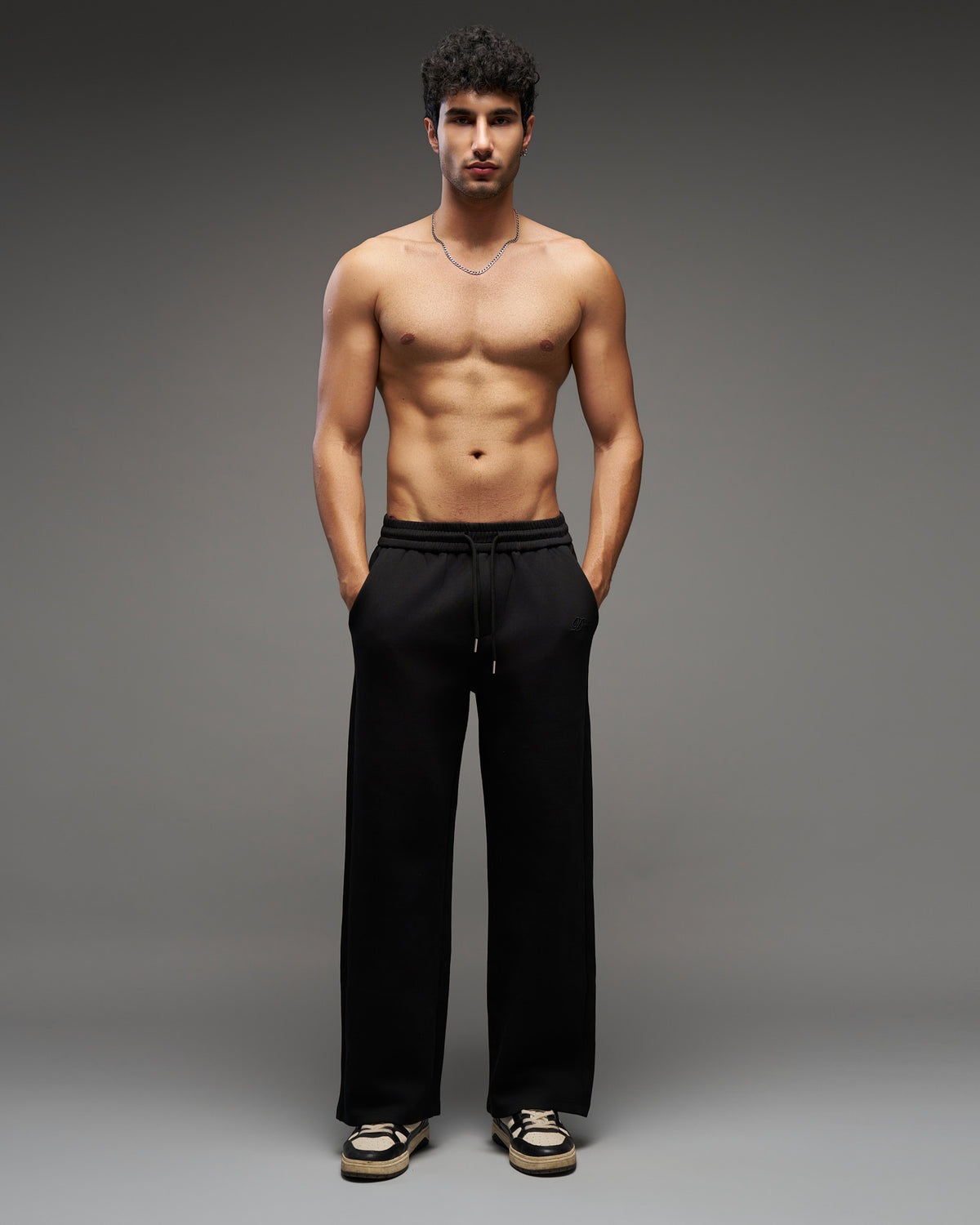 Dokarh Black Relaxed Sweatpants-thumbmail-1