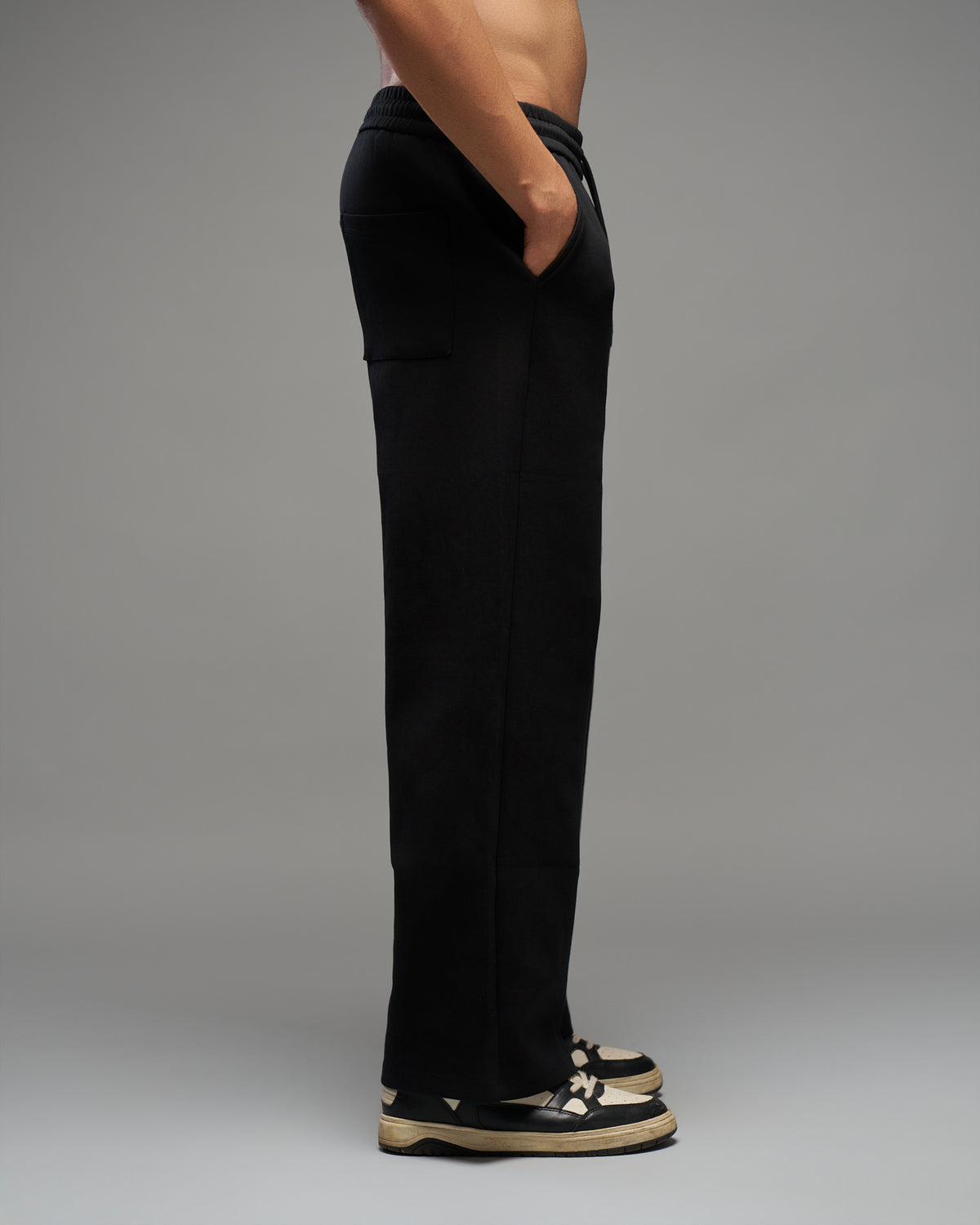 Dokarh Black Relaxed Sweatpants-thumbmail-6