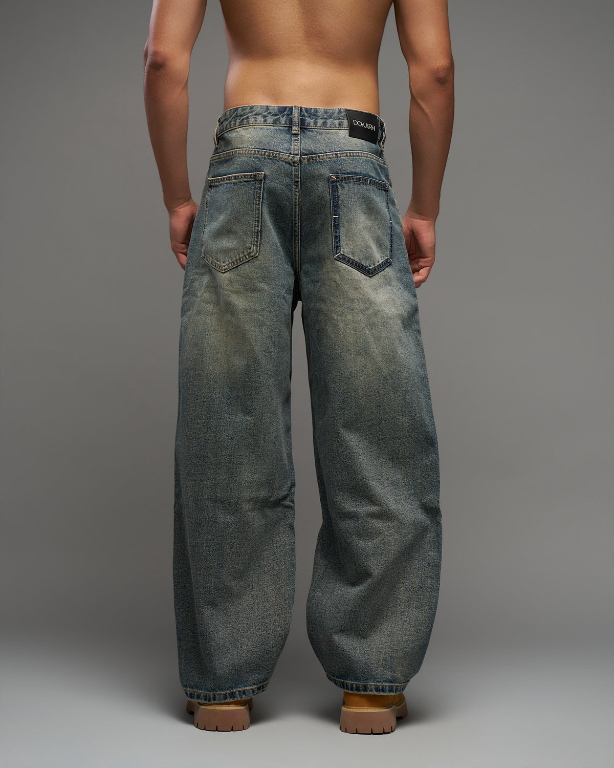 Relaxed Wide-Leg Jeans-thumbmail-6